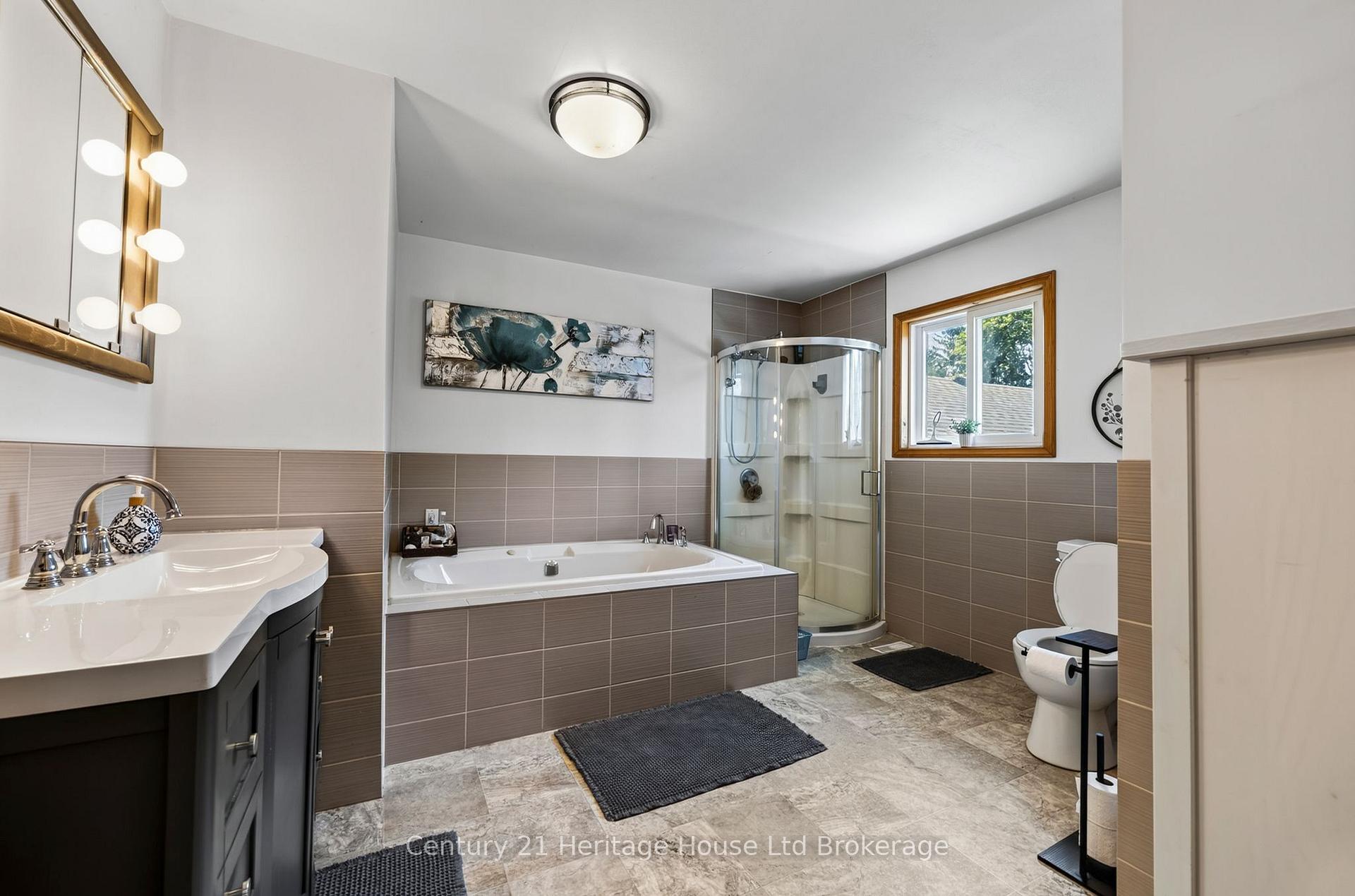 Photo 18 of 1668 Perth 123 Road, Perth South, Blanshard — HOMEH