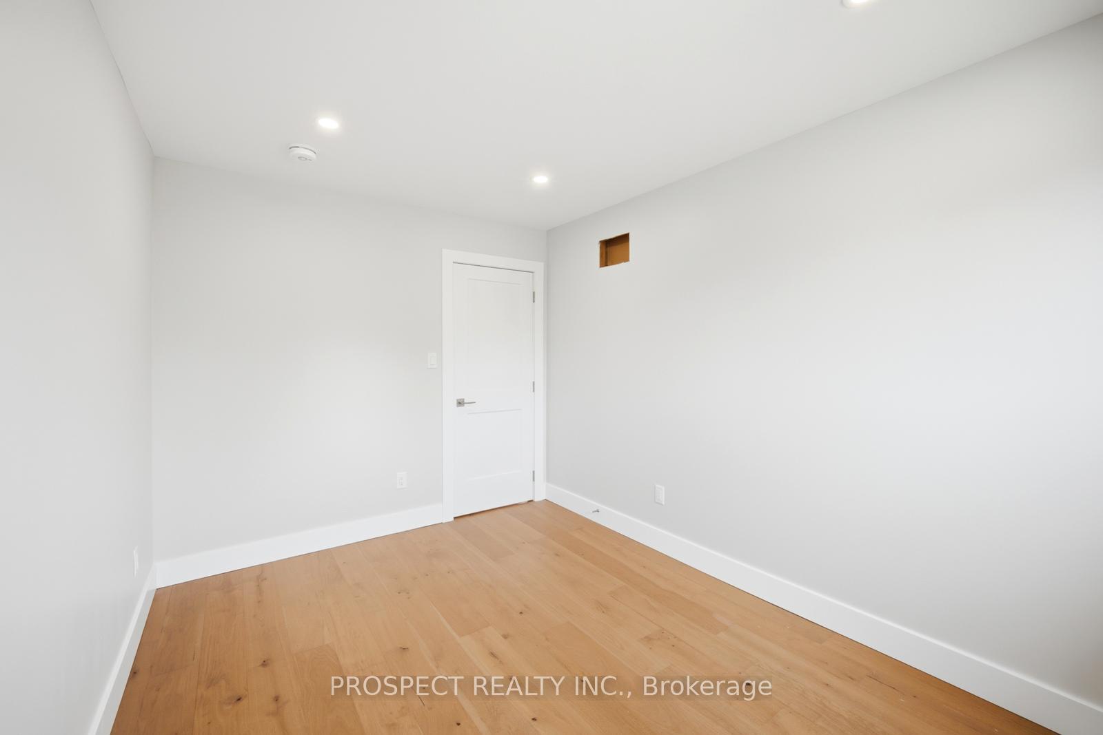 Photo 27 of 568 Simcoe Street, Collingwood — HOMEH