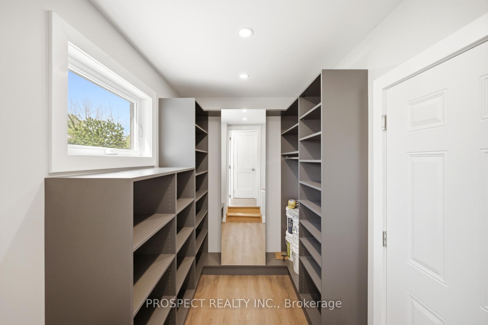 Photo 39 of 568 Simcoe Street, Collingwood — HOMEH
