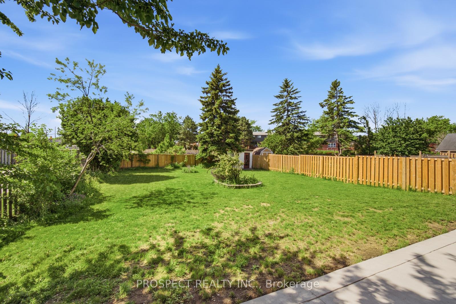 Photo 44 of 568 Simcoe Street, Collingwood — HOMEH
