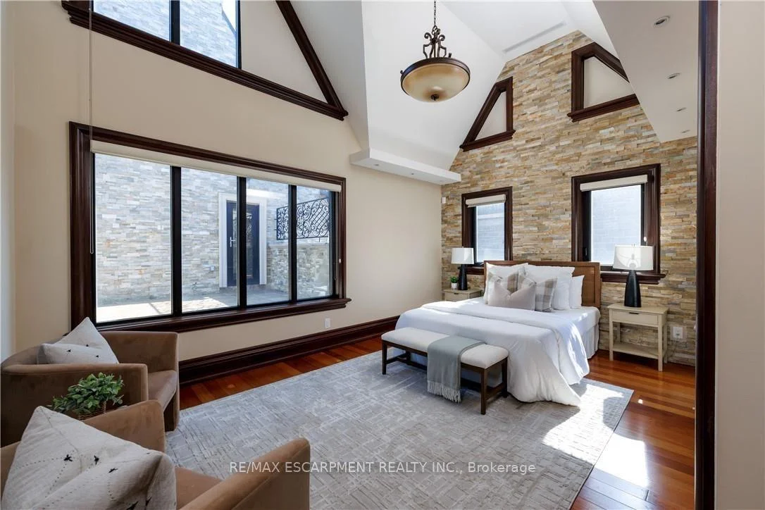 Photo 83 of 144 Lake Drive E, Georgina, Historic Lakeshore Communities — HOMEH