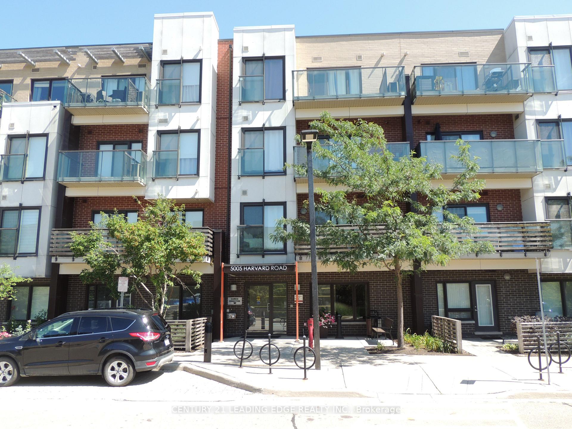Photo 3 of Unit 214, 5005 Harvard Road, Mississauga, Churchill Meadows — HOMEH