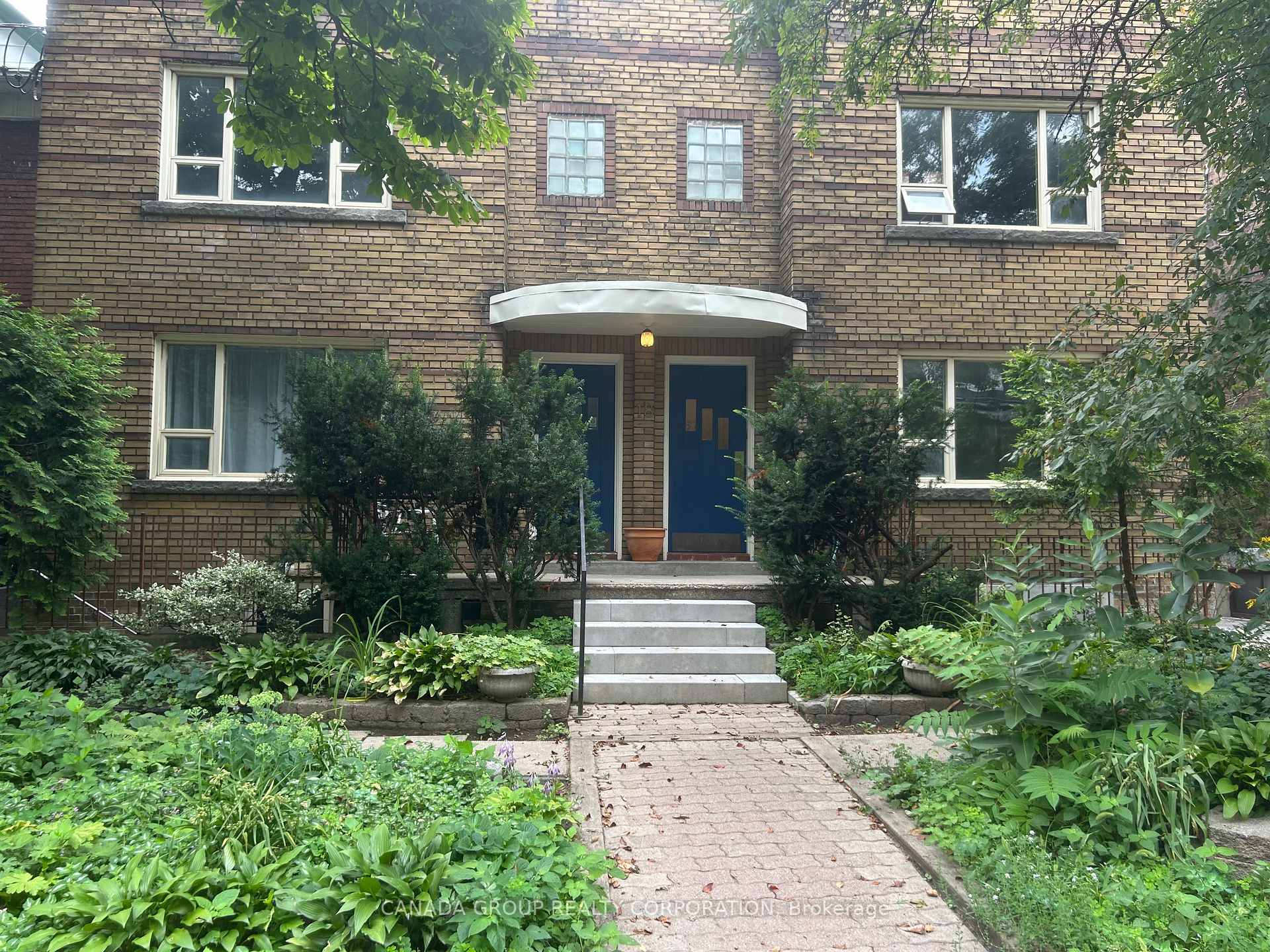 Photo 1 of Unit #4, 18 Delaware Avenue, Toronto, Palmerston-Little Italy — HOMEH