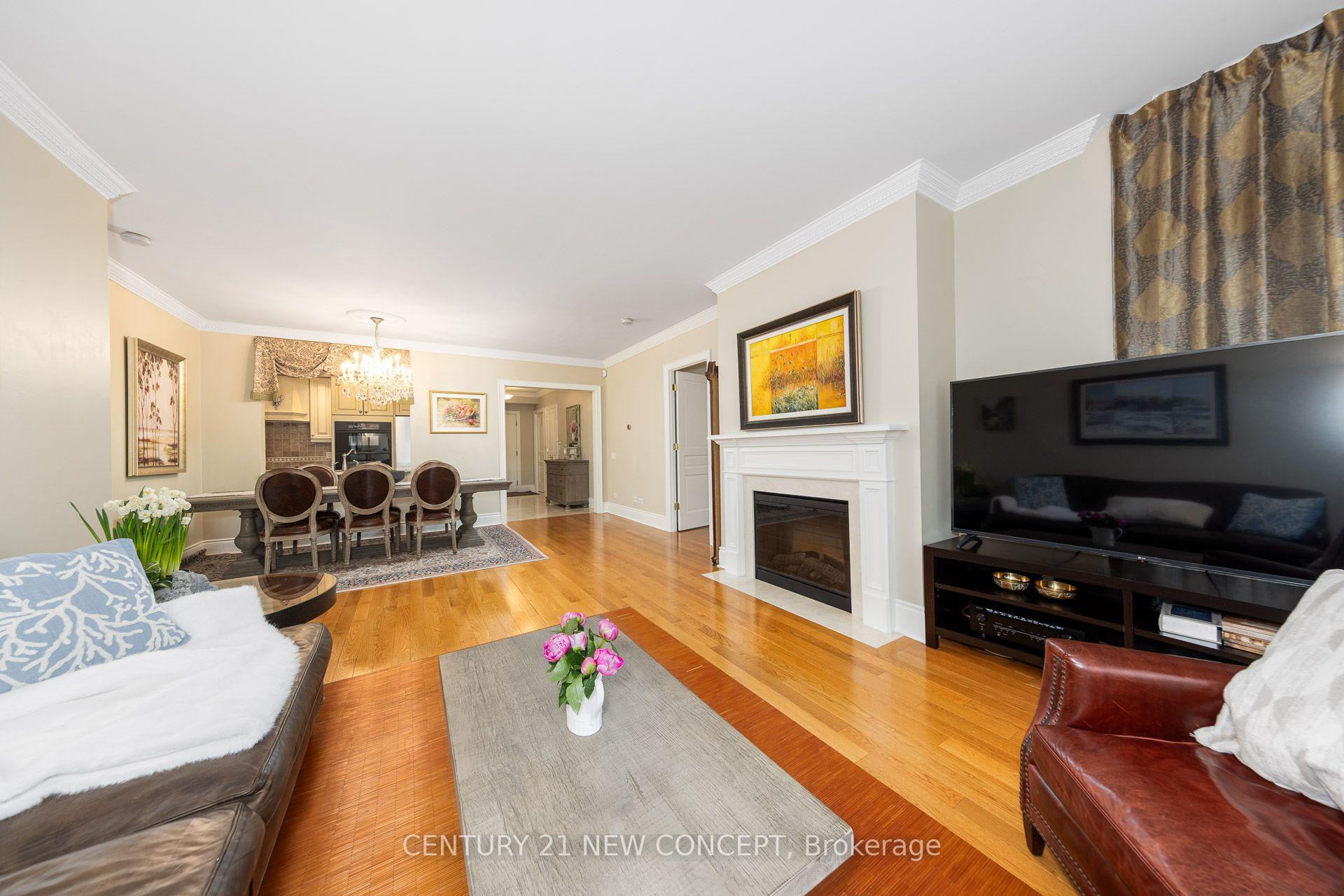 Photo 14 of Unit 204, 7071 Bayview Ave, Markham, Bayview Glen — HOMEH