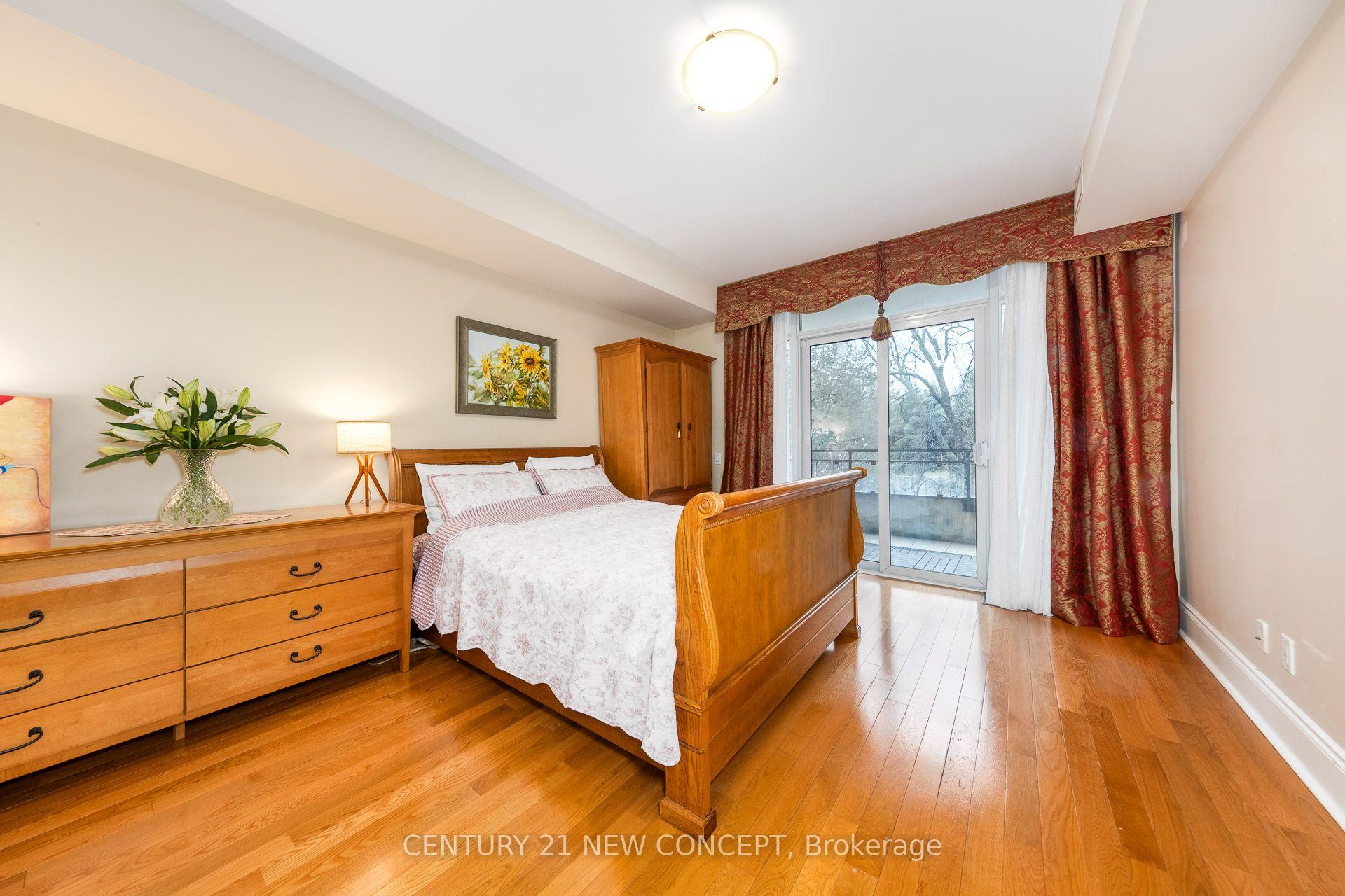 Photo 19 of Unit 204, 7071 Bayview Ave, Markham, Bayview Glen — HOMEH