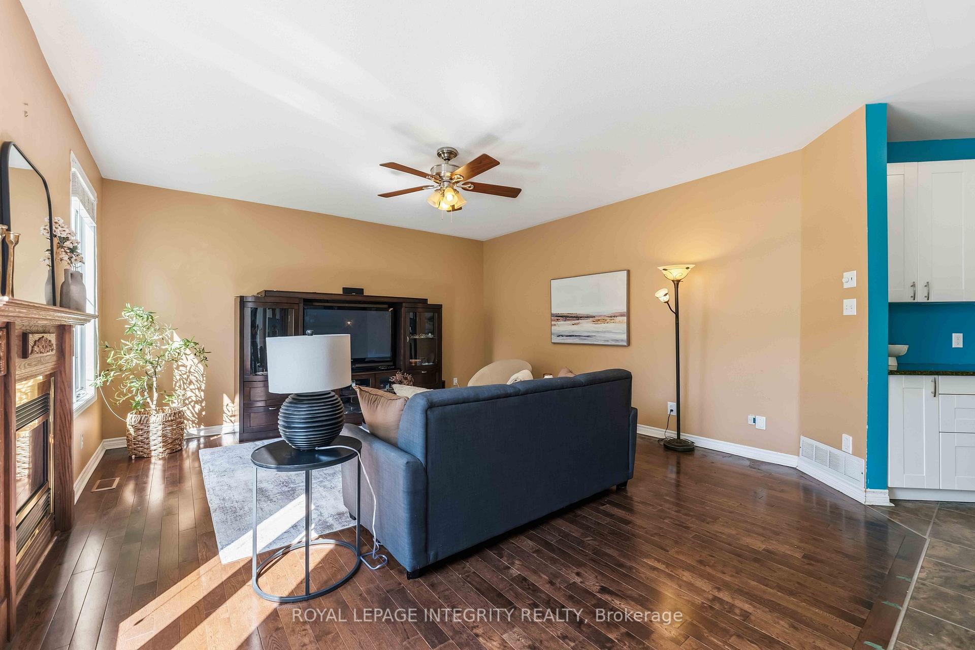 Photo 12 of 10 Westwinds Place, Ottawa, Barrhaven East — HOMEH