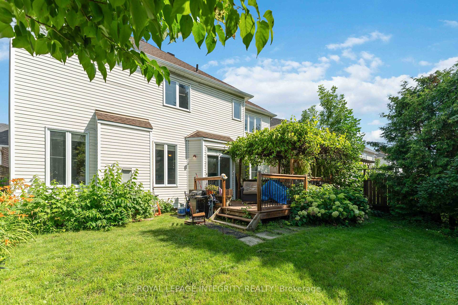 Photo 37 of 10 Westwinds Place, Ottawa, Barrhaven East — HOMEH