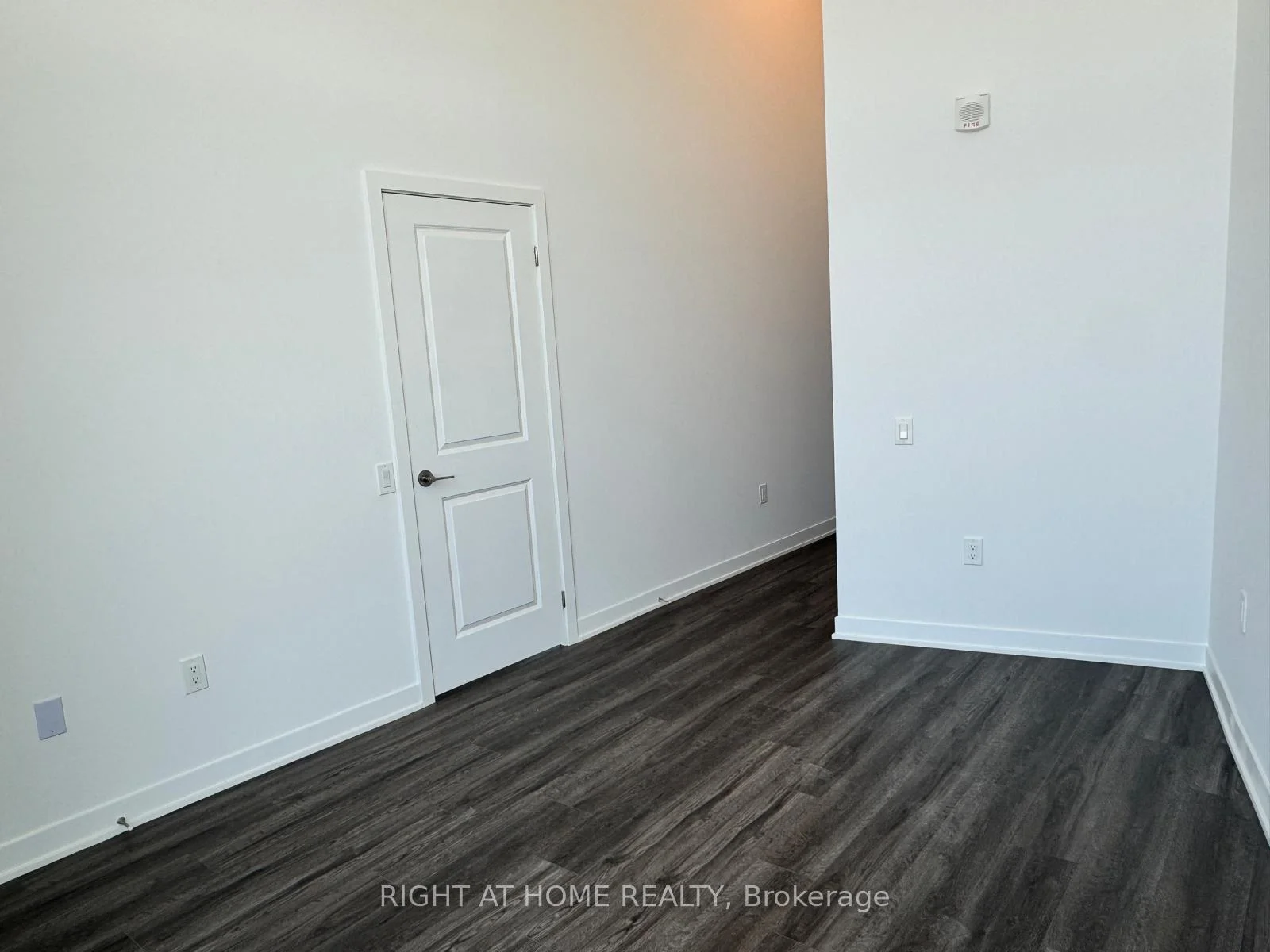 Photo 12 of Unit 417, 385 Arctic Red Drive, Oshawa, Windfields — HOMEH