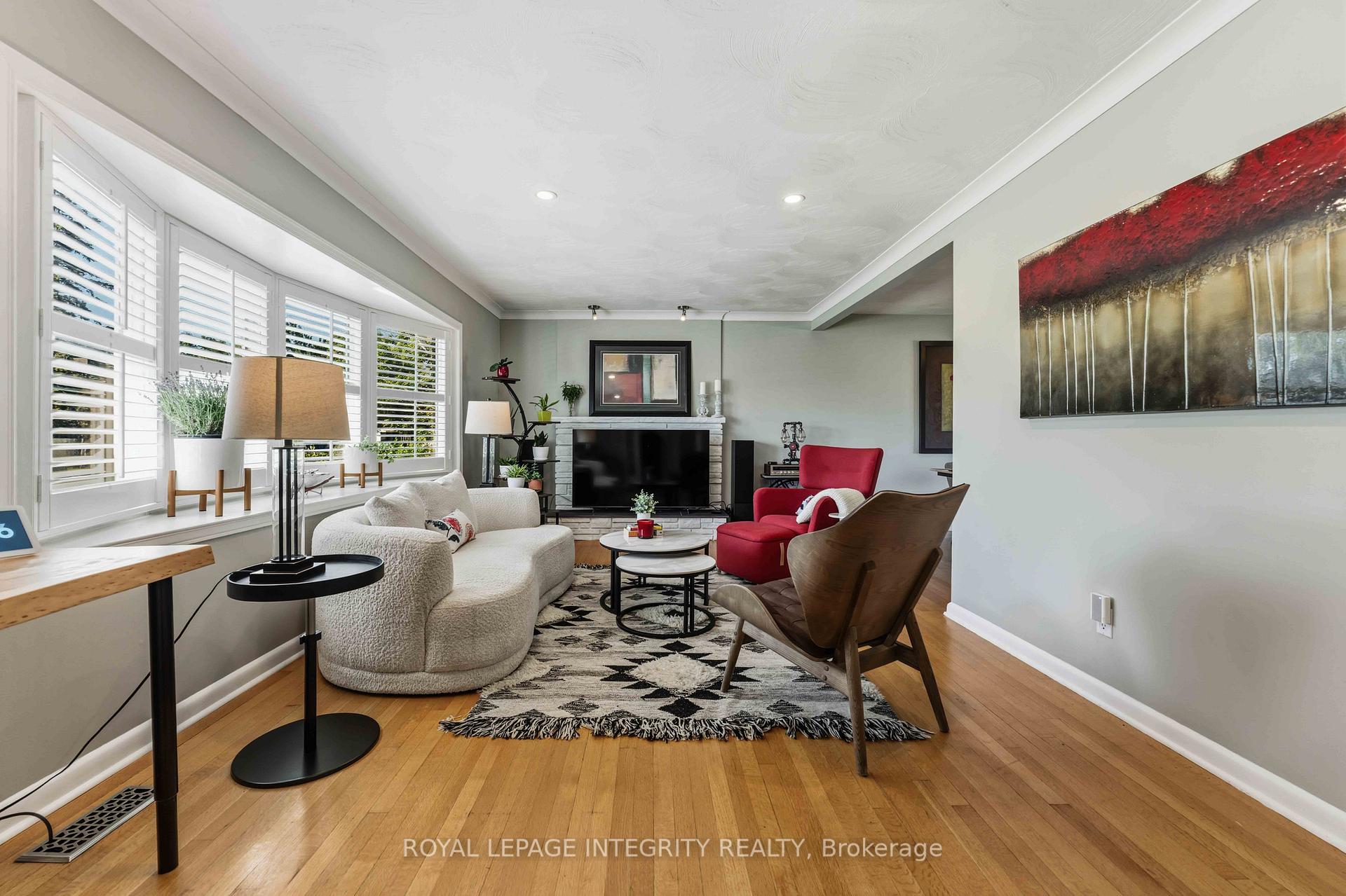 Photo 8 of 29 Pritchard Drive, Ottawa, Manordale — HOMEH