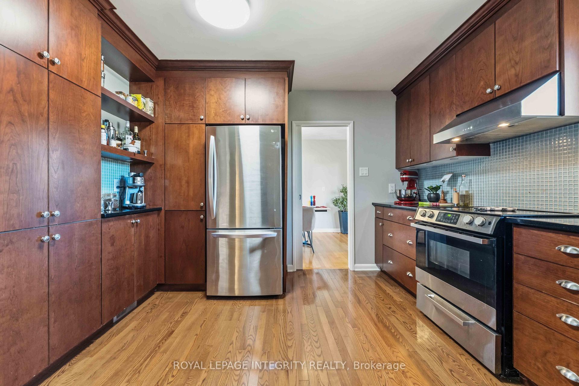 Photo 16 of 29 Pritchard Drive, Ottawa, Manordale — HOMEH