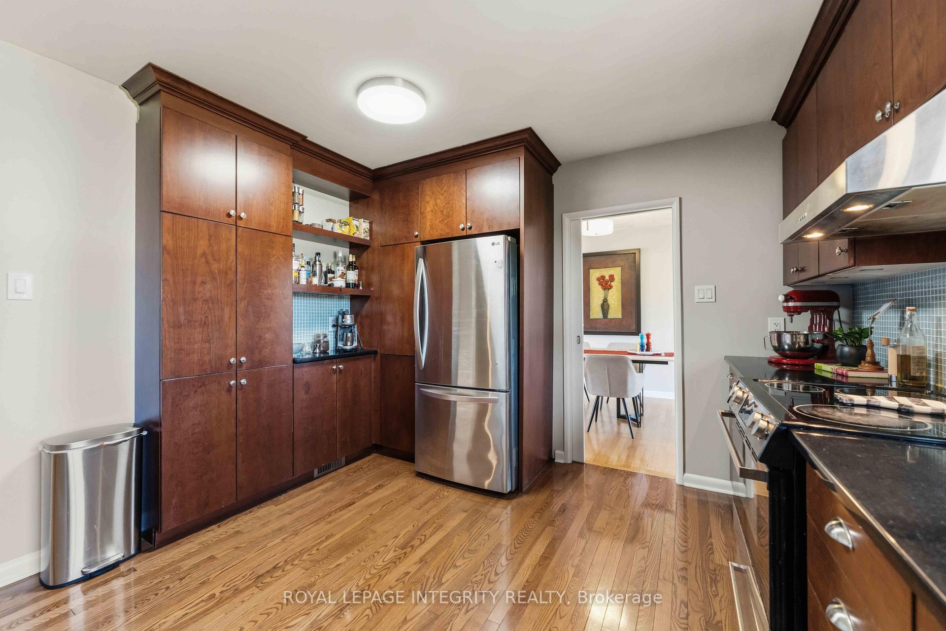 Photo 17 of 29 Pritchard Drive, Ottawa, Manordale — HOMEH