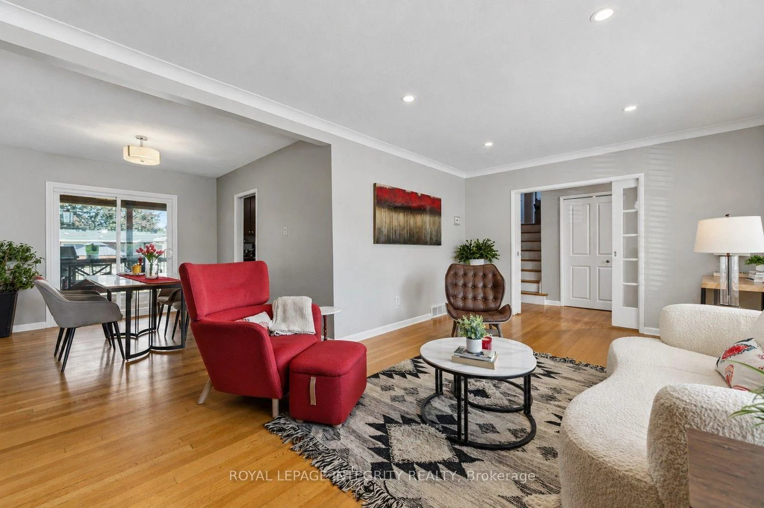 Photo 13 of 29 Pritchard Drive, Ottawa, Manordale — HOMEH