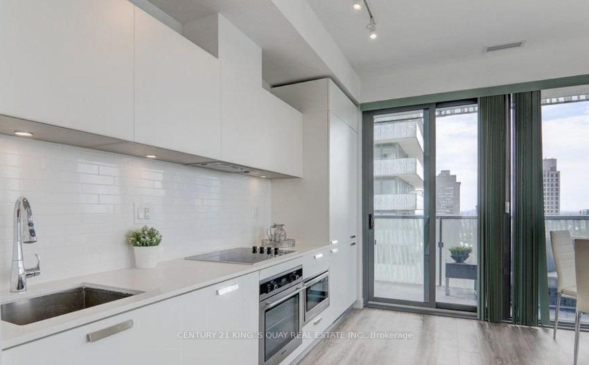 Photo 3 of Unit 4009, 50 Charles Street E, Toronto, Church-Yonge Corridor — HOMEH