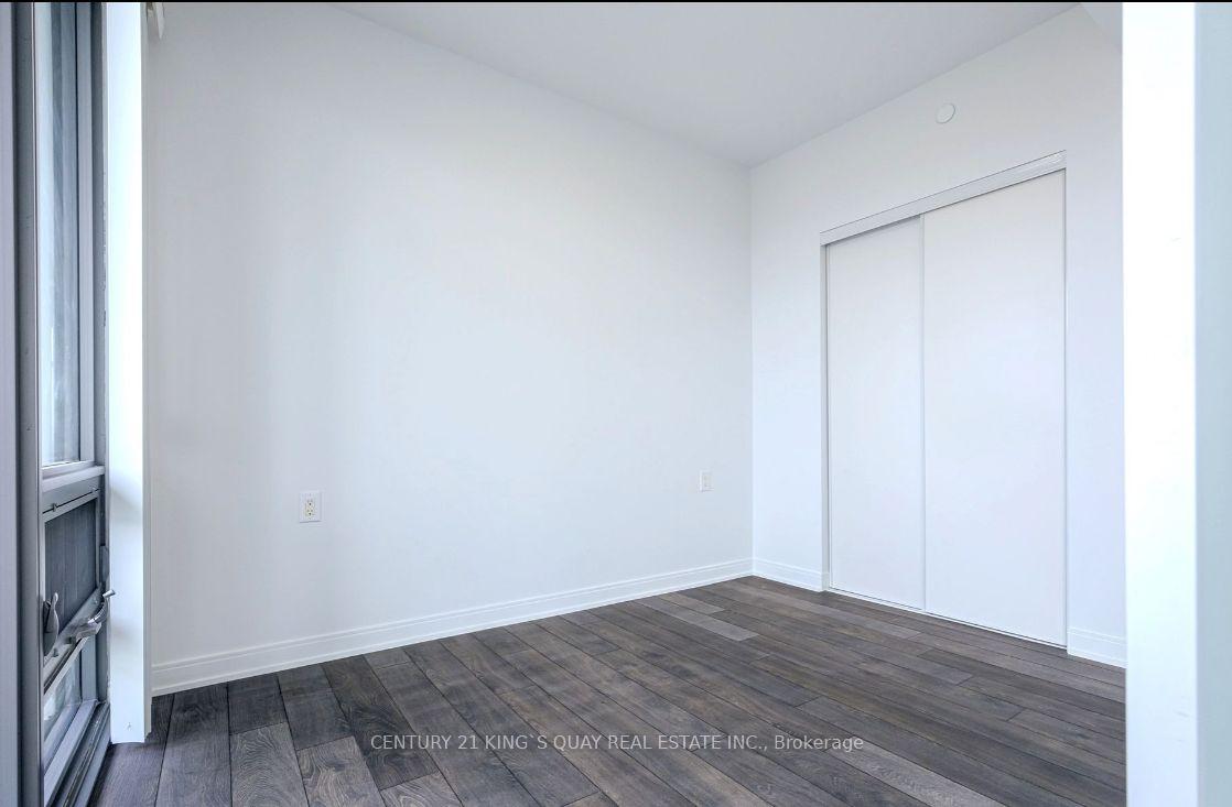 Photo 5 of Unit 4009, 50 Charles Street E, Toronto, Church-Yonge Corridor — HOMEH