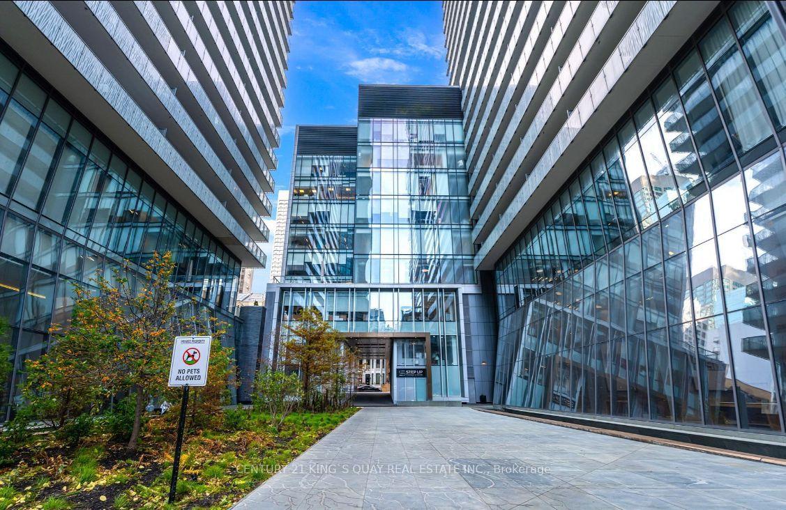 Photo 17 of Unit 4009, 50 Charles Street E, Toronto, Church-Yonge Corridor — HOMEH