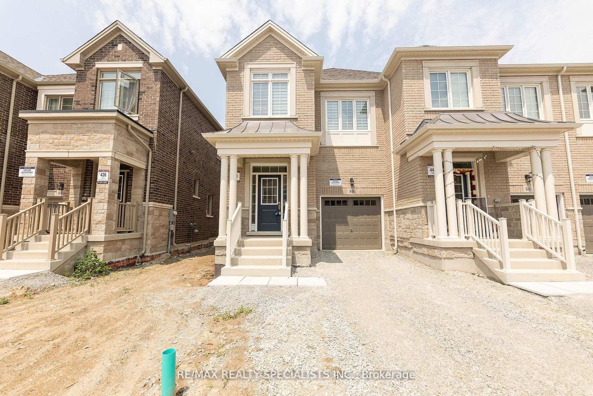 Photo 1 of 86 Bermondsey Way, Brampton, Bram West — HOMEH