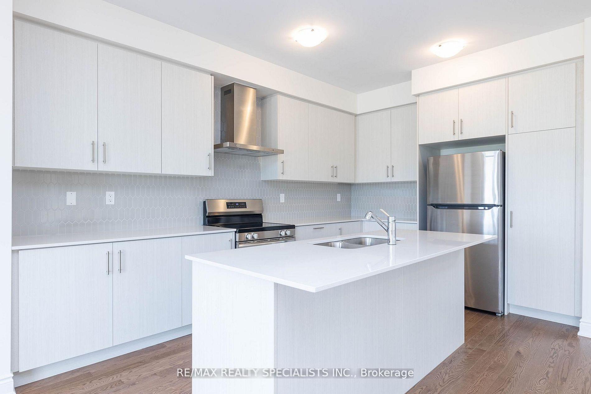 Photo 6 of 86 Bermondsey Way, Brampton, Bram West — HOMEH