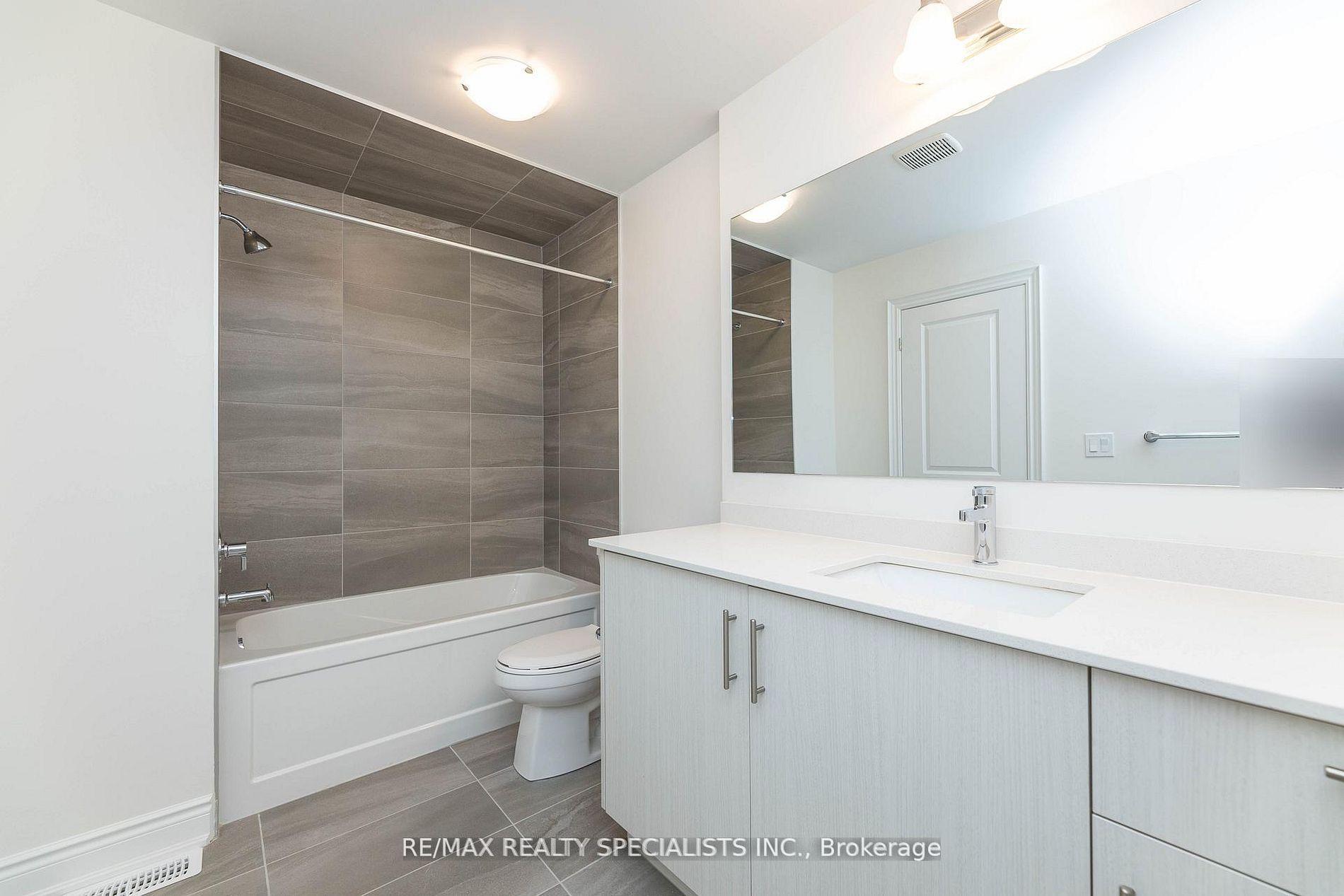 Photo 16 of 86 Bermondsey Way, Brampton, Bram West — HOMEH
