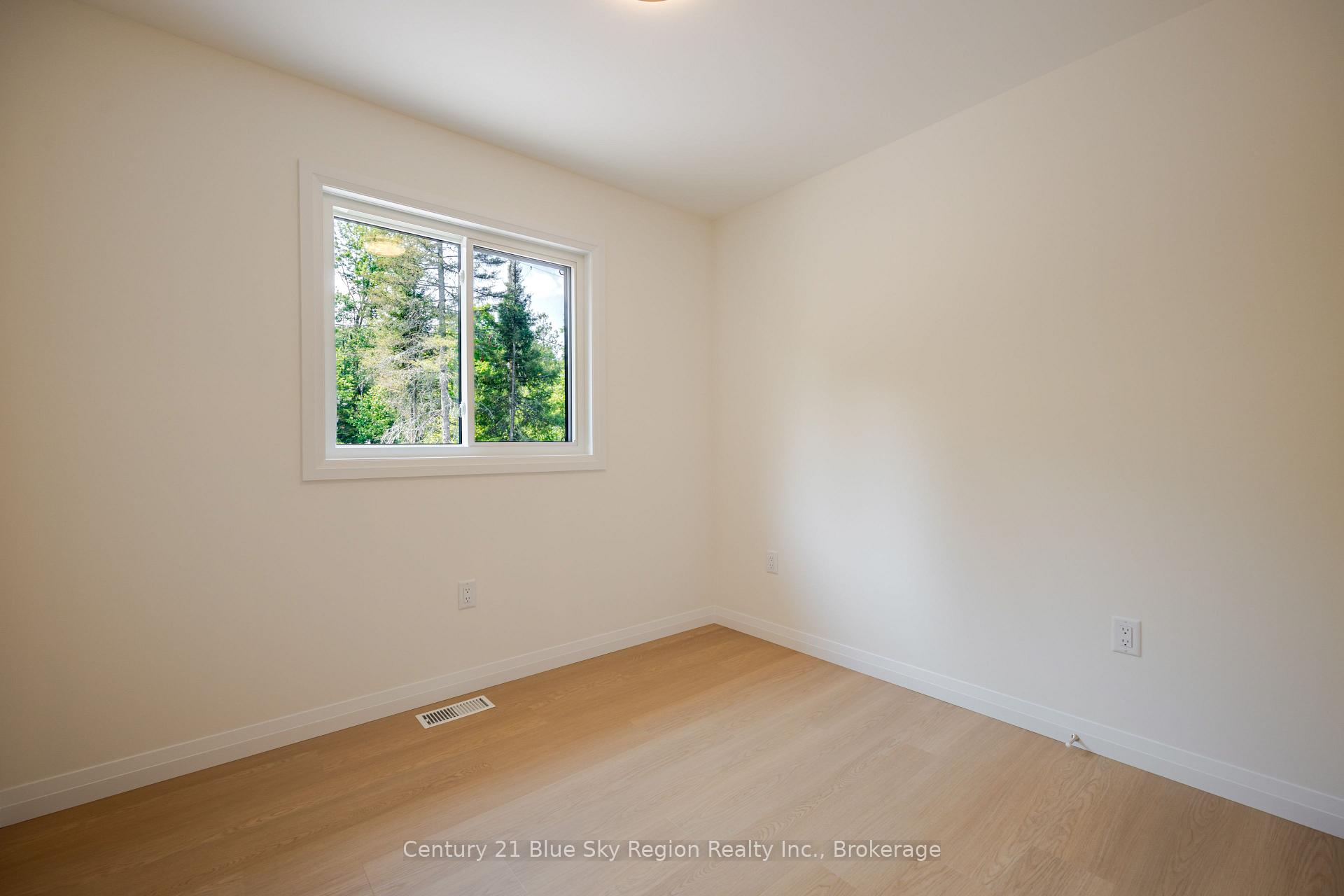 Photo 12 of 112 Riverside Drive, Bonfield — HOMEH