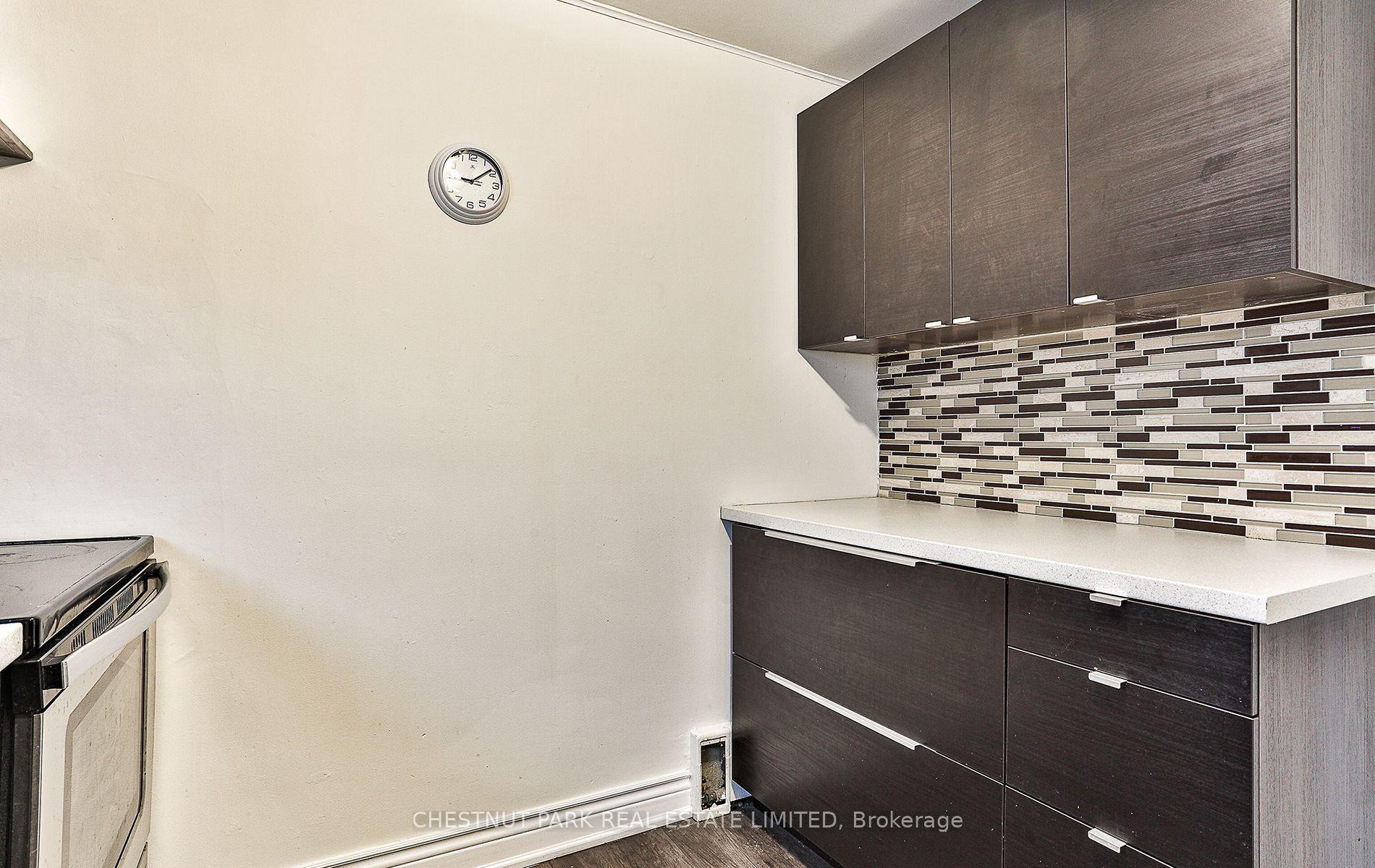 Photo 8 of Unit 1, 76 Walmsley Boulevard, Toronto, Yonge-St. Clair — HOMEH