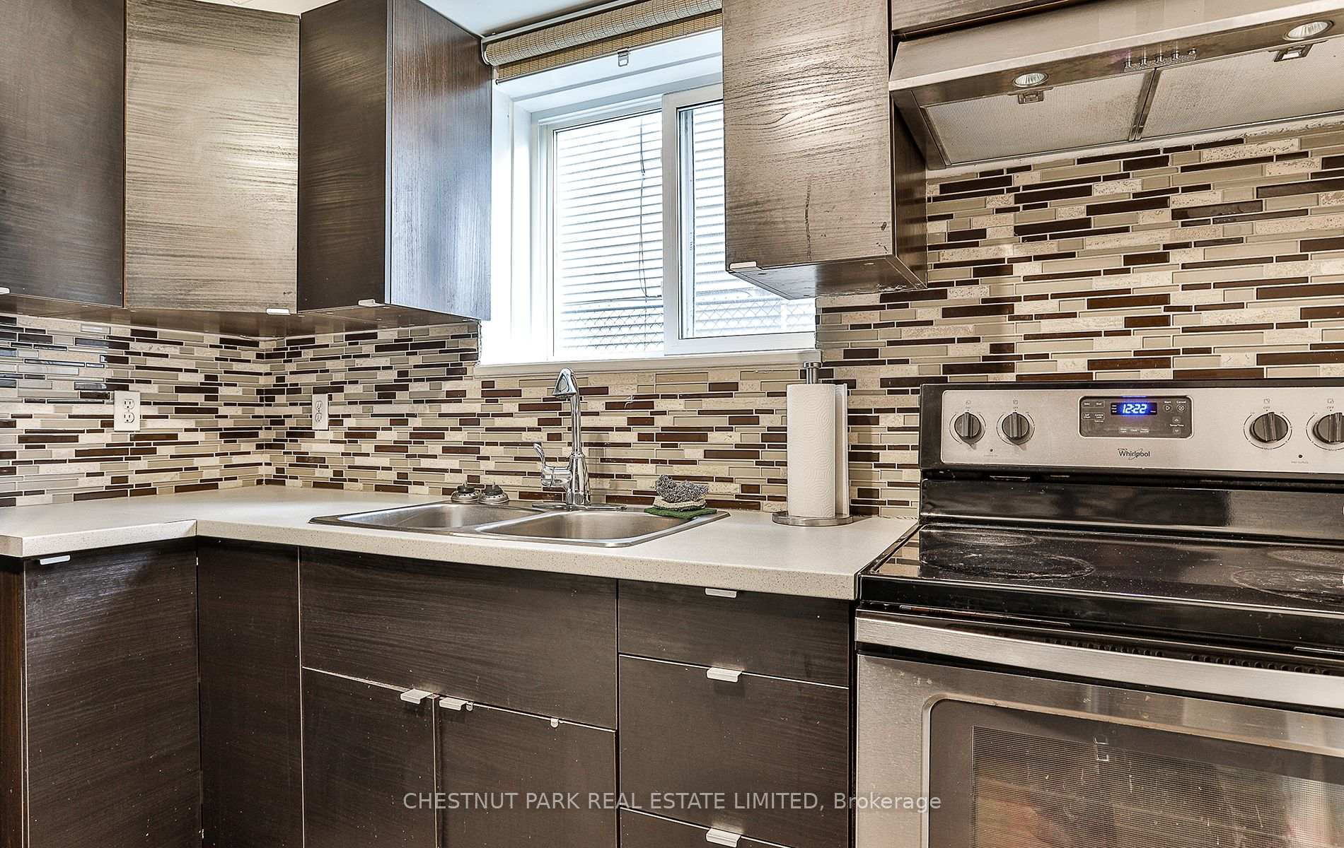 Photo 10 of Unit 1, 76 Walmsley Boulevard, Toronto, Yonge-St. Clair — HOMEH