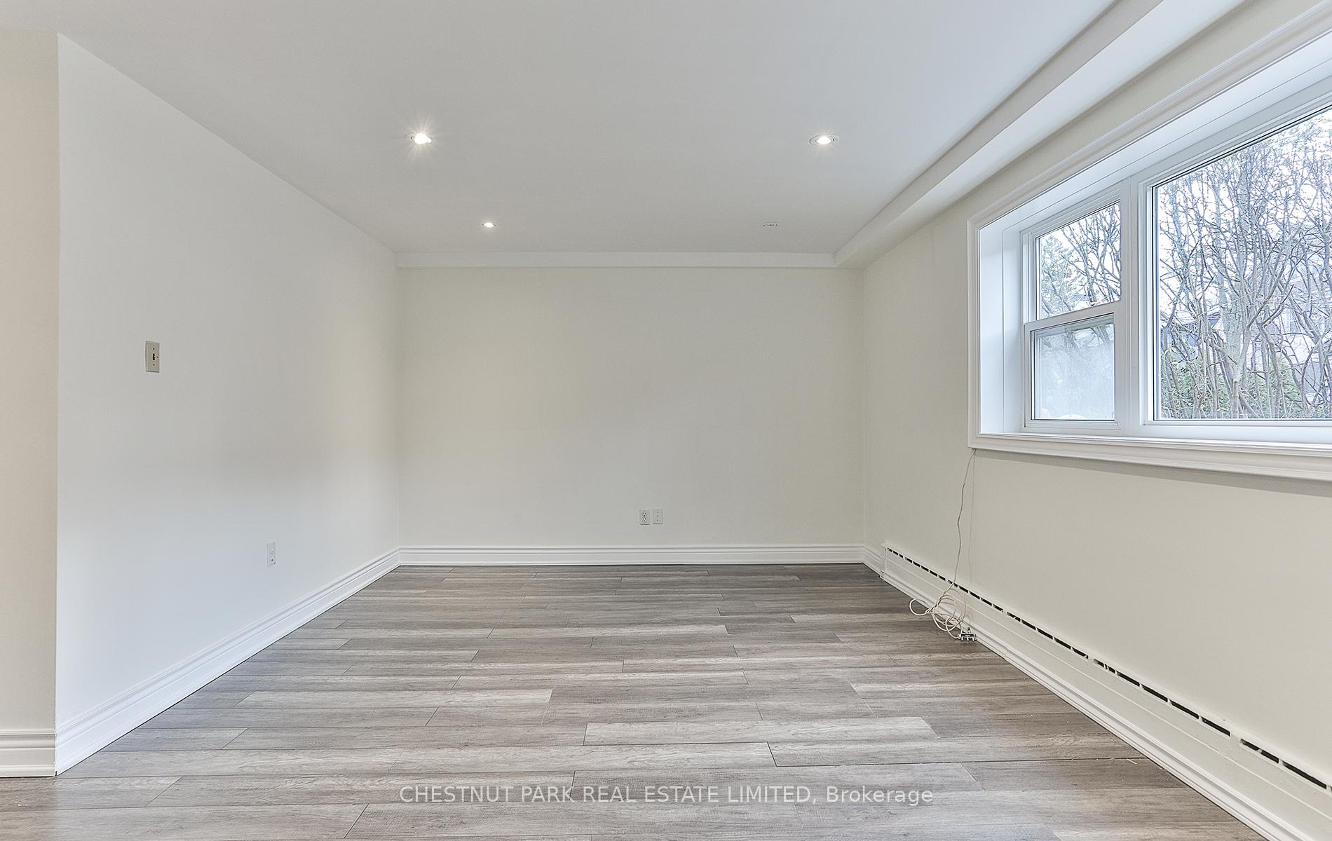 Photo 15 of Unit 1, 76 Walmsley Boulevard, Toronto, Yonge-St. Clair — HOMEH