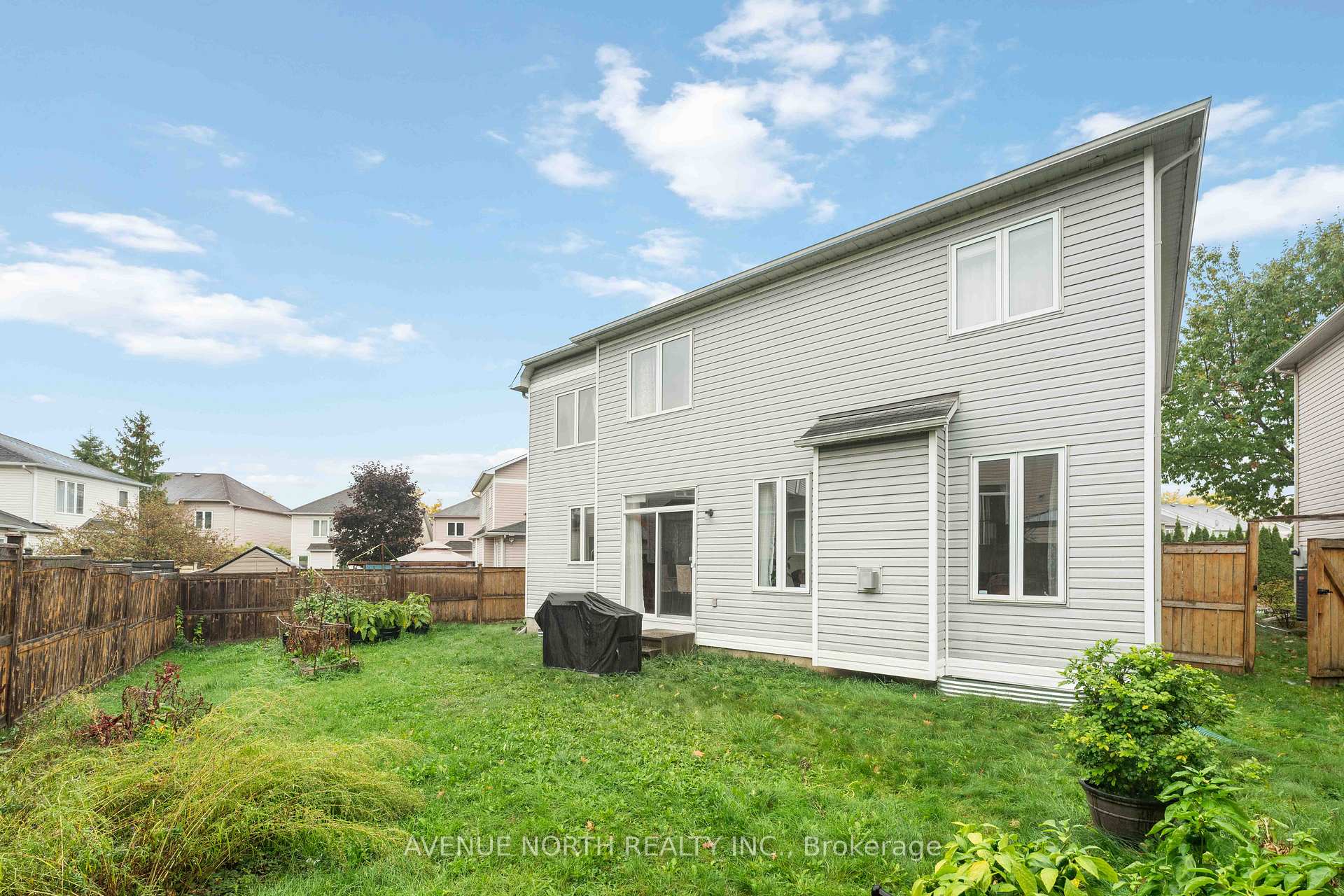 Photo 29 of 23 Hearthstone Place, Ottawa, Barrhaven - Strandherd — HOMEH