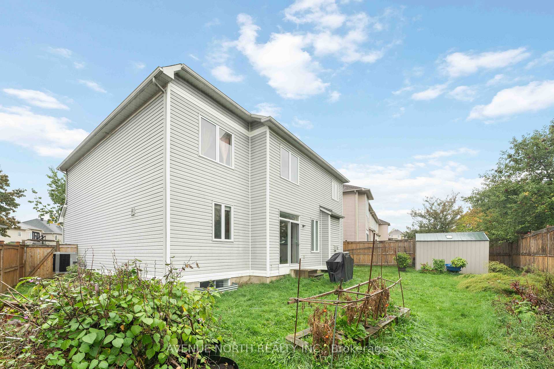 Photo 32 of 23 Hearthstone Place, Ottawa, Barrhaven - Strandherd — HOMEH