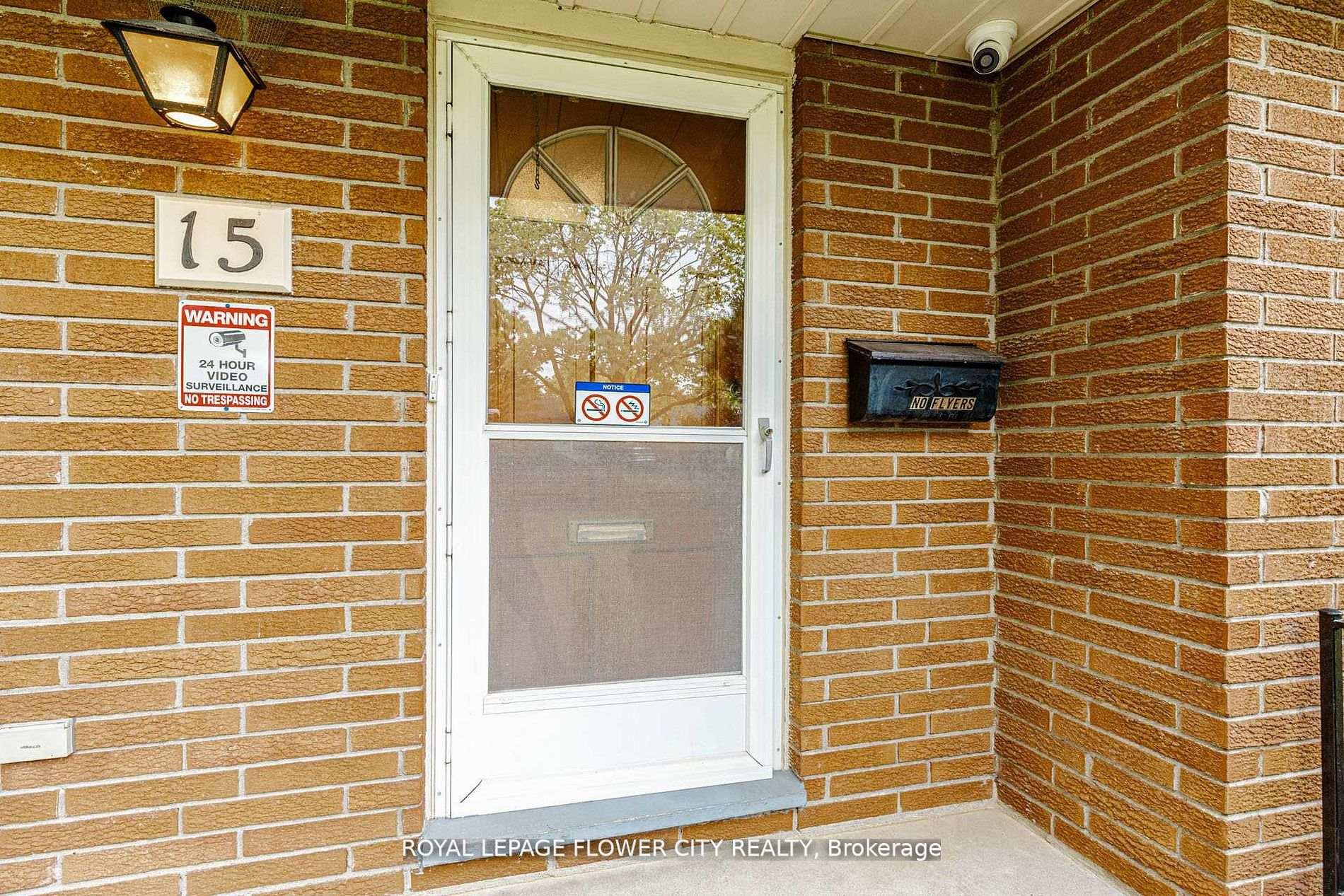 Photo 20 of 15 Cumberland Crescent, London, North G — HOMEH