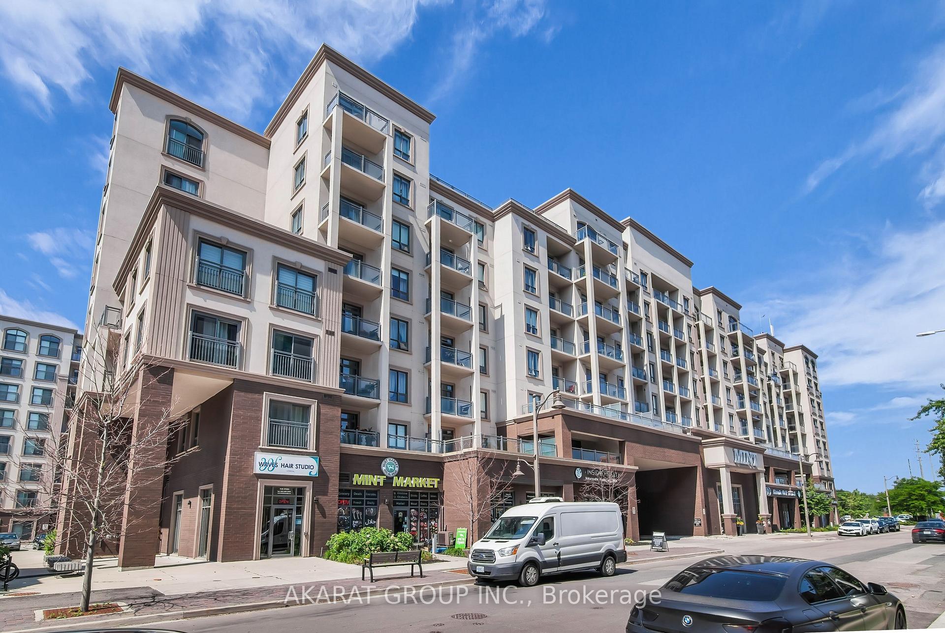 Photo 2 of Unit 803, 2486 Old Bronte Road, Oakville, Westmount — HOMEH