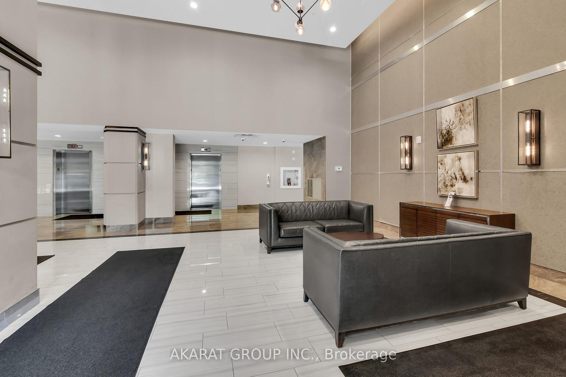 Photo 5 of Unit 803, 2486 Old Bronte Road, Oakville, Westmount — HOMEH
