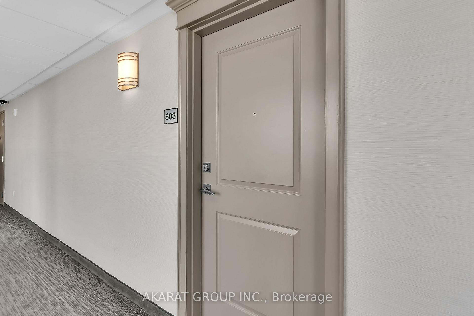 Photo 8 of Unit 803, 2486 Old Bronte Road, Oakville, Westmount — HOMEH