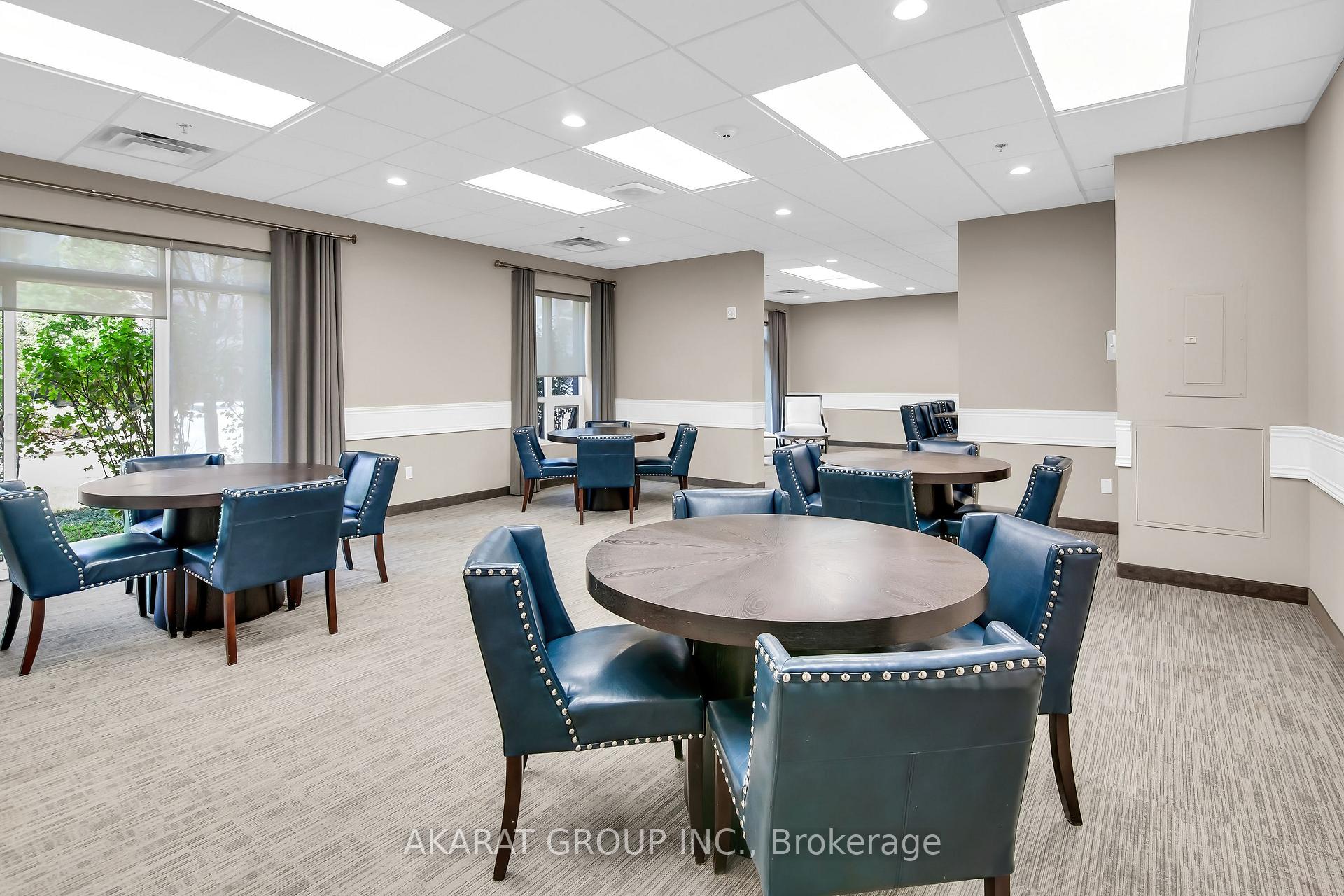 Photo 37 of Unit 803, 2486 Old Bronte Road, Oakville, Westmount — HOMEH