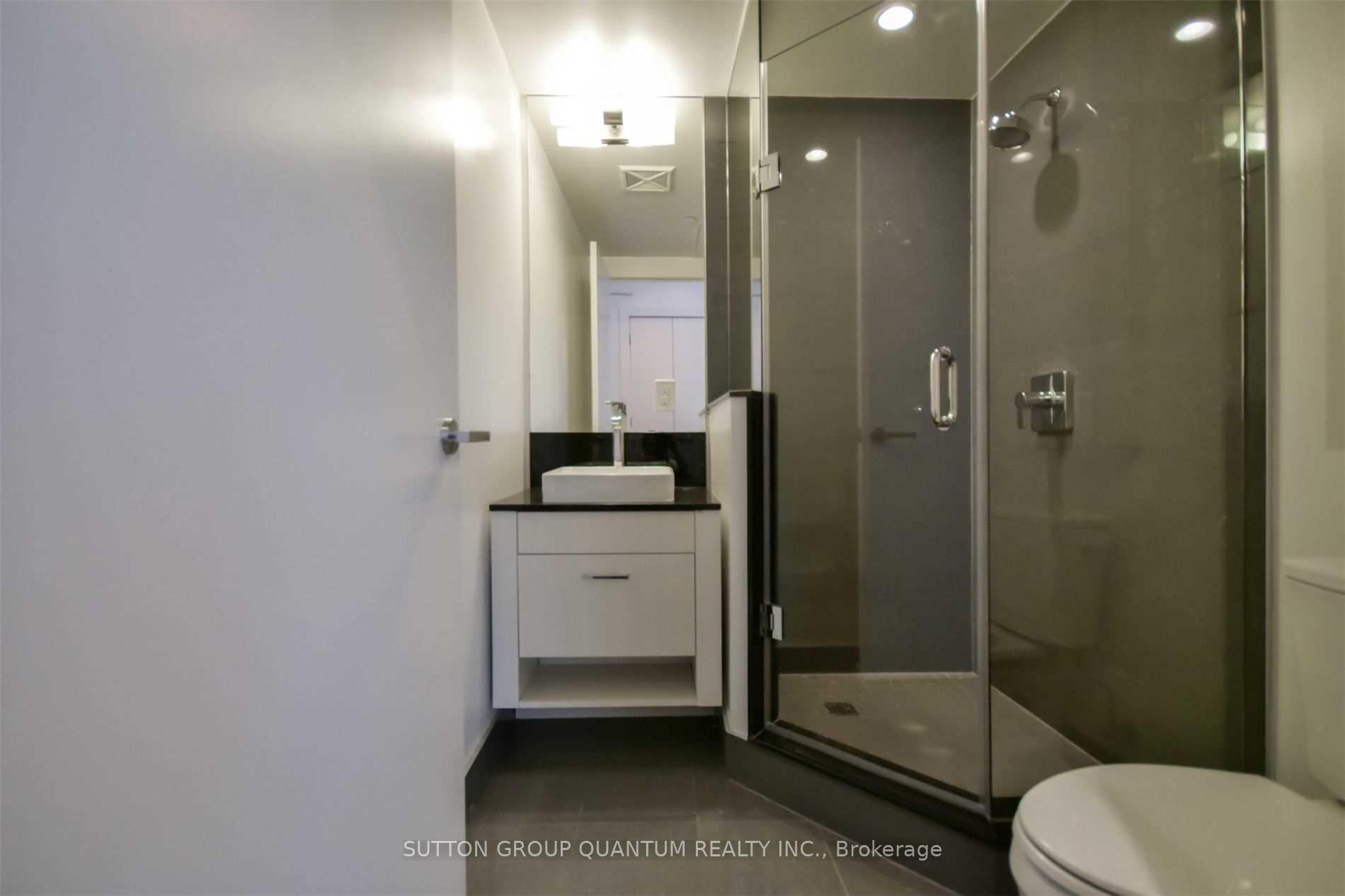 Photo 12 of Unit UPH01, 3018 Yonge Street, Toronto, Lawrence Park South — HOMEH