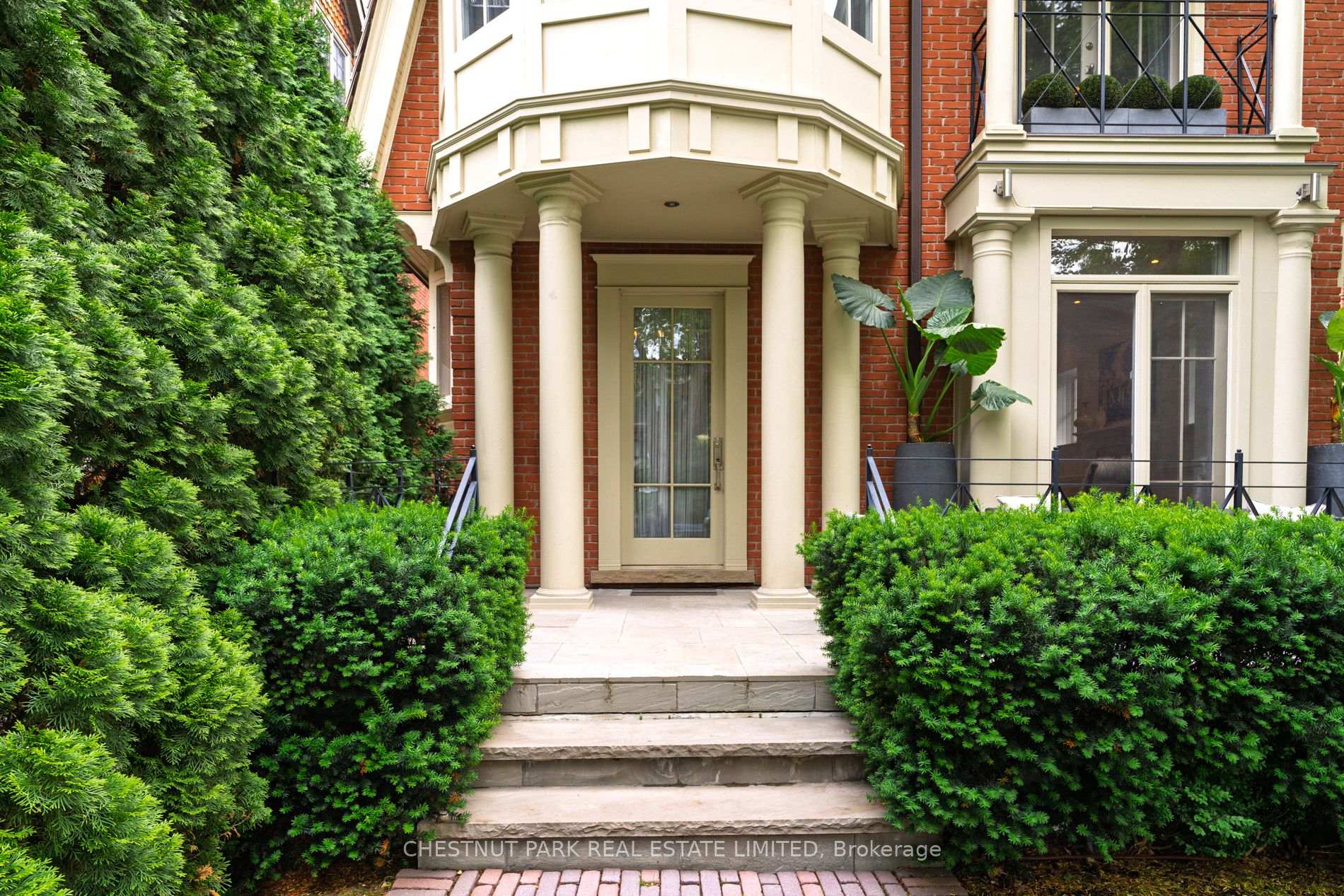 Photo 11 of 83 Binscarth Road, Toronto, Rosedale-Moore Park — HOMEH