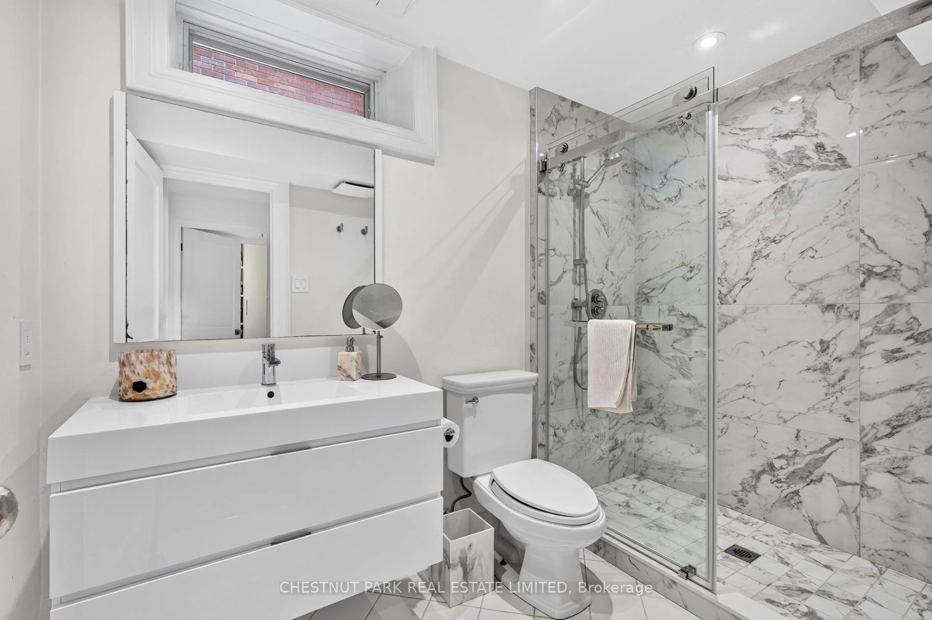 Photo 6 of 83 Binscarth Road, Toronto, Rosedale-Moore Park — HOMEH
