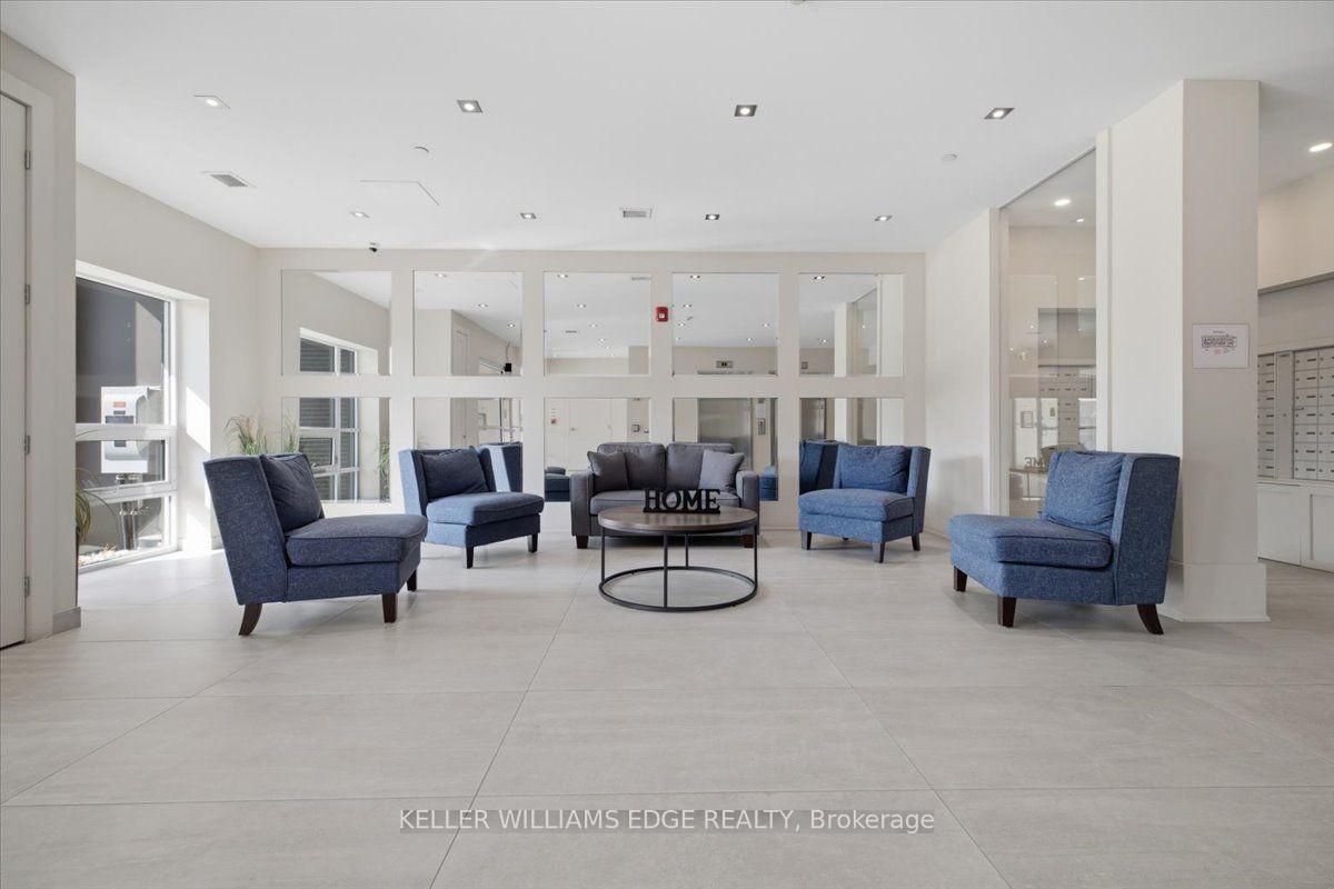 Photo 5 of Unit 420, 4040 Upper Middle Road, Burlington, Tansley — HOMEH