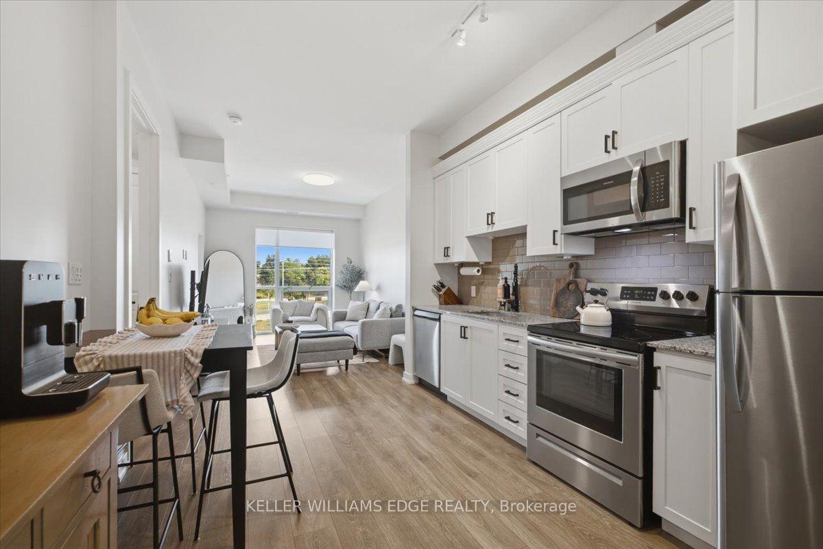 Photo 13 of Unit 420, 4040 Upper Middle Road, Burlington, Tansley — HOMEH