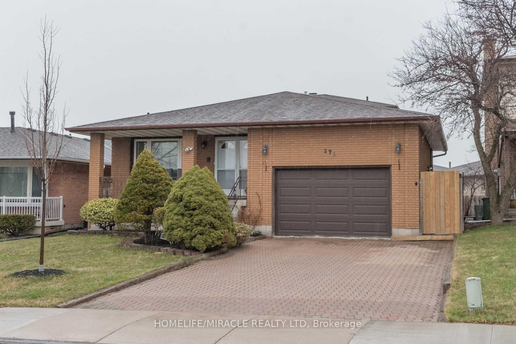 Photo 1 of 575 Upper Horning Road, Hamilton, Gurnett — HOMEH