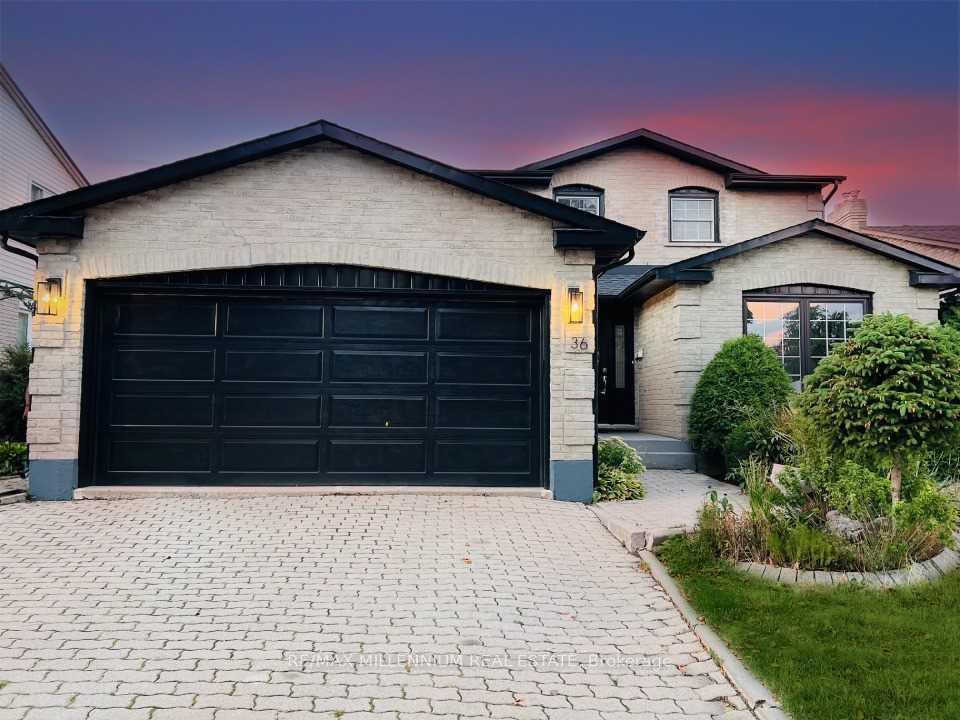 Photo 1 of 36 Bing Crescent, Hamilton, Stoney Creek — HOMEH