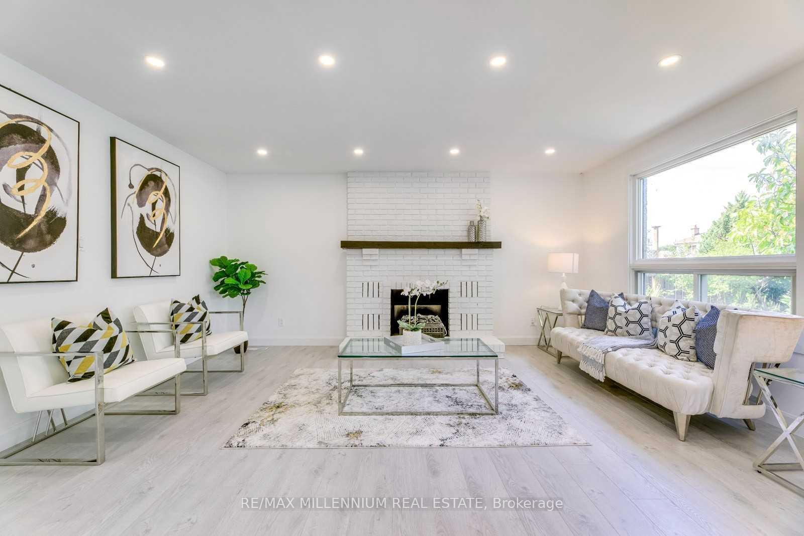 Photo 11 of 36 Bing Crescent, Hamilton, Stoney Creek — HOMEH