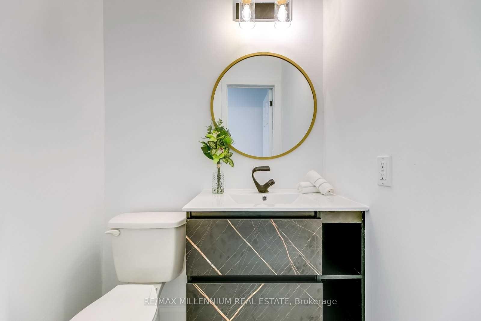 Photo 16 of 36 Bing Crescent, Hamilton, Stoney Creek — HOMEH