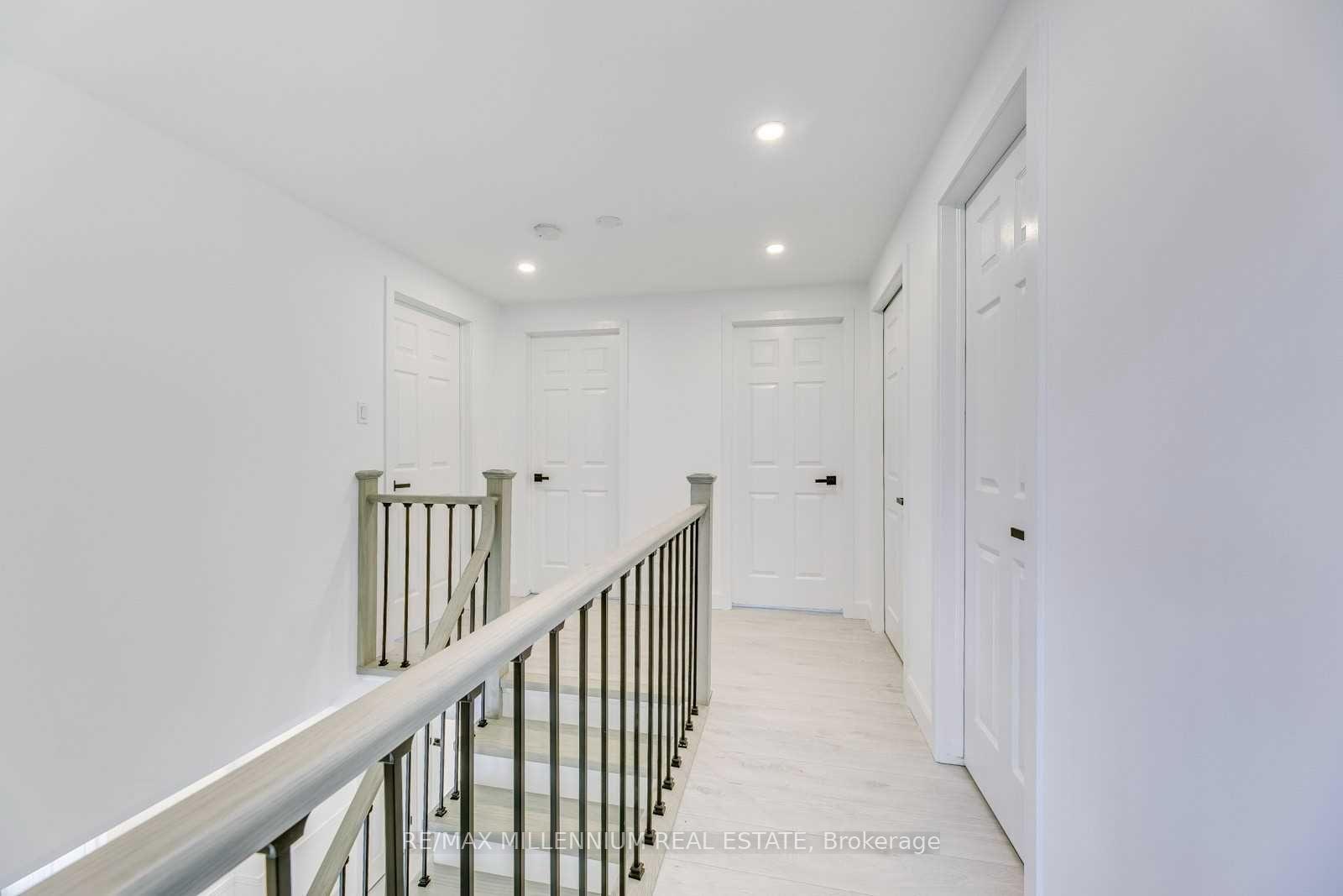 Photo 18 of 36 Bing Crescent, Hamilton, Stoney Creek — HOMEH