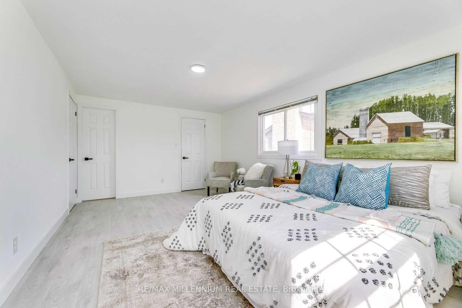 Photo 20 of 36 Bing Crescent, Hamilton, Stoney Creek — HOMEH