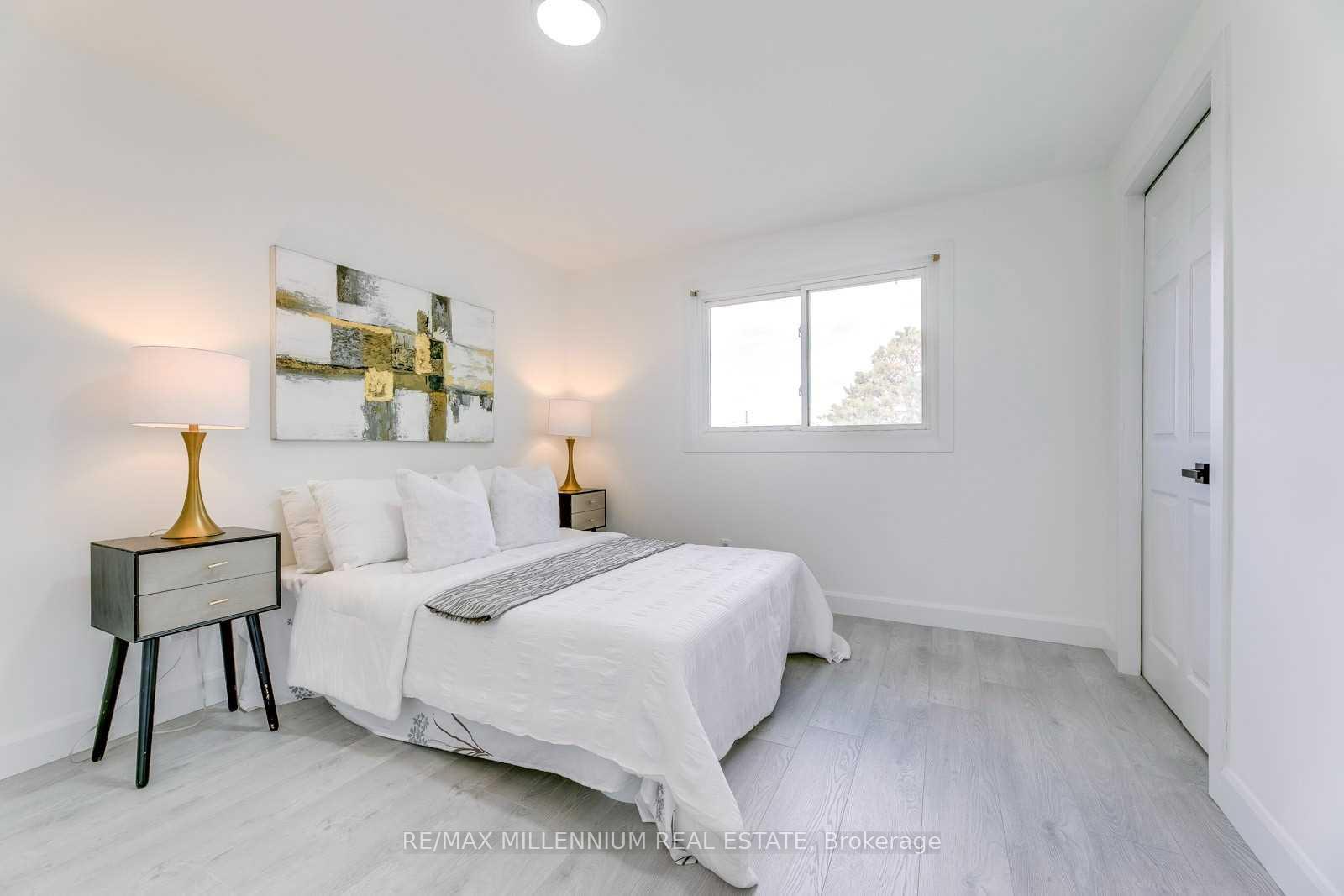Photo 24 of 36 Bing Crescent, Hamilton, Stoney Creek — HOMEH