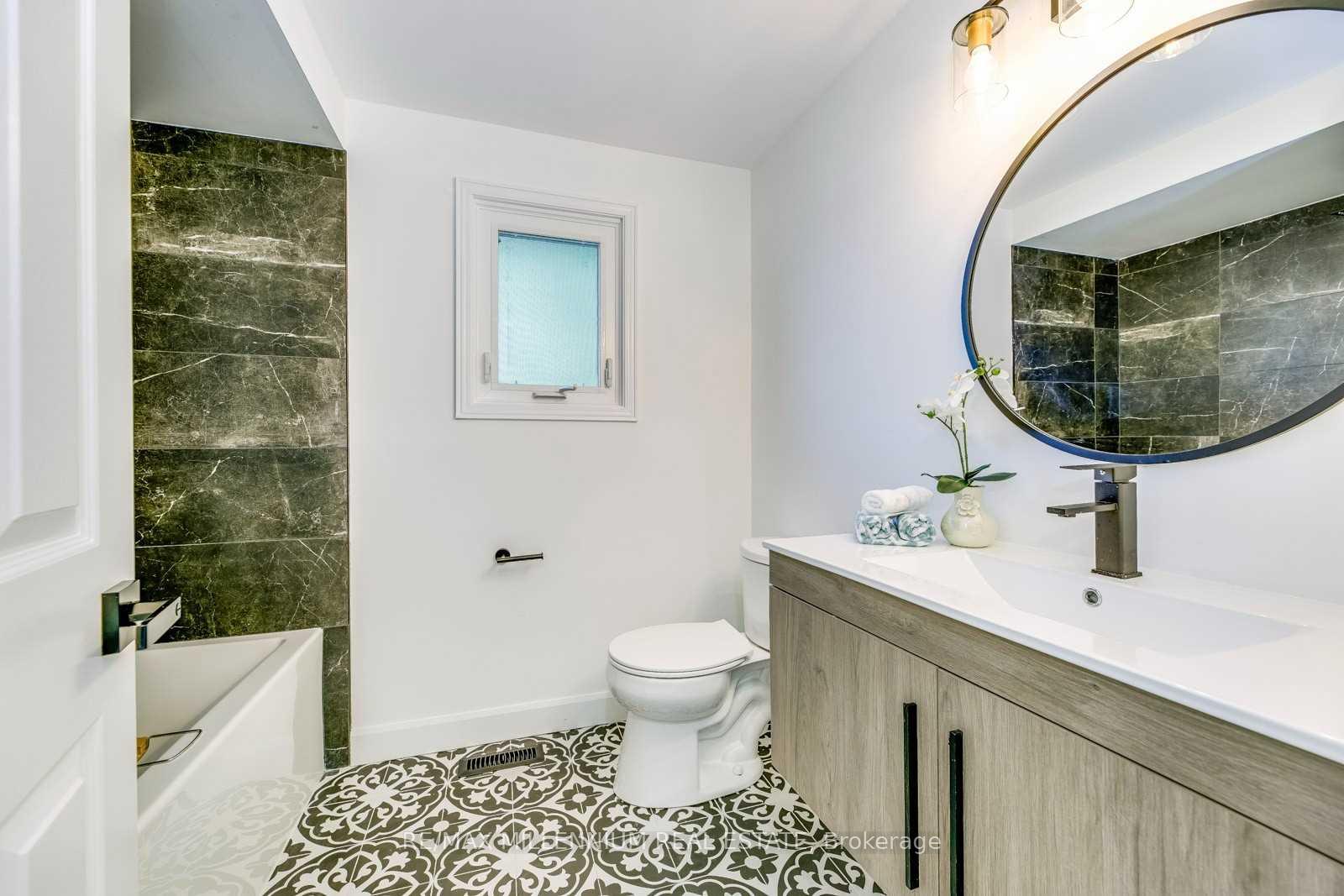 Photo 27 of 36 Bing Crescent, Hamilton, Stoney Creek — HOMEH