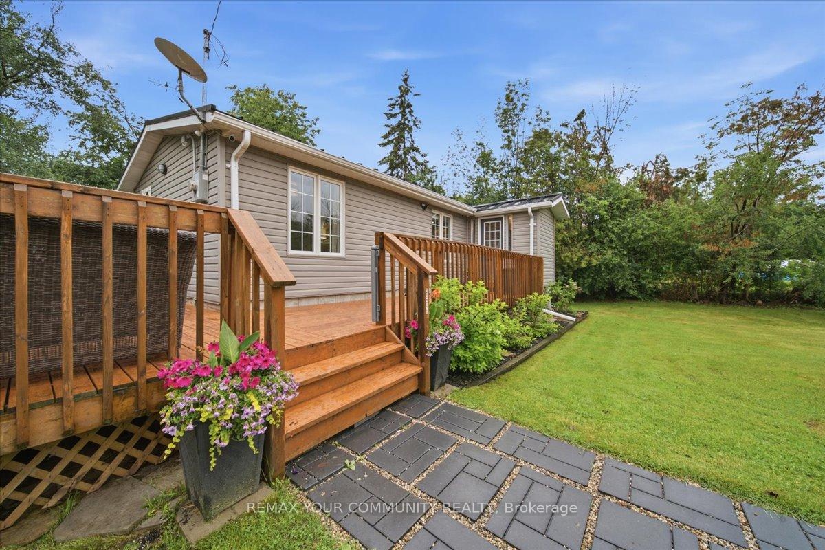 Photo 4 of 25246 Commodore Road, Brock, Rural Brock — HOMEH