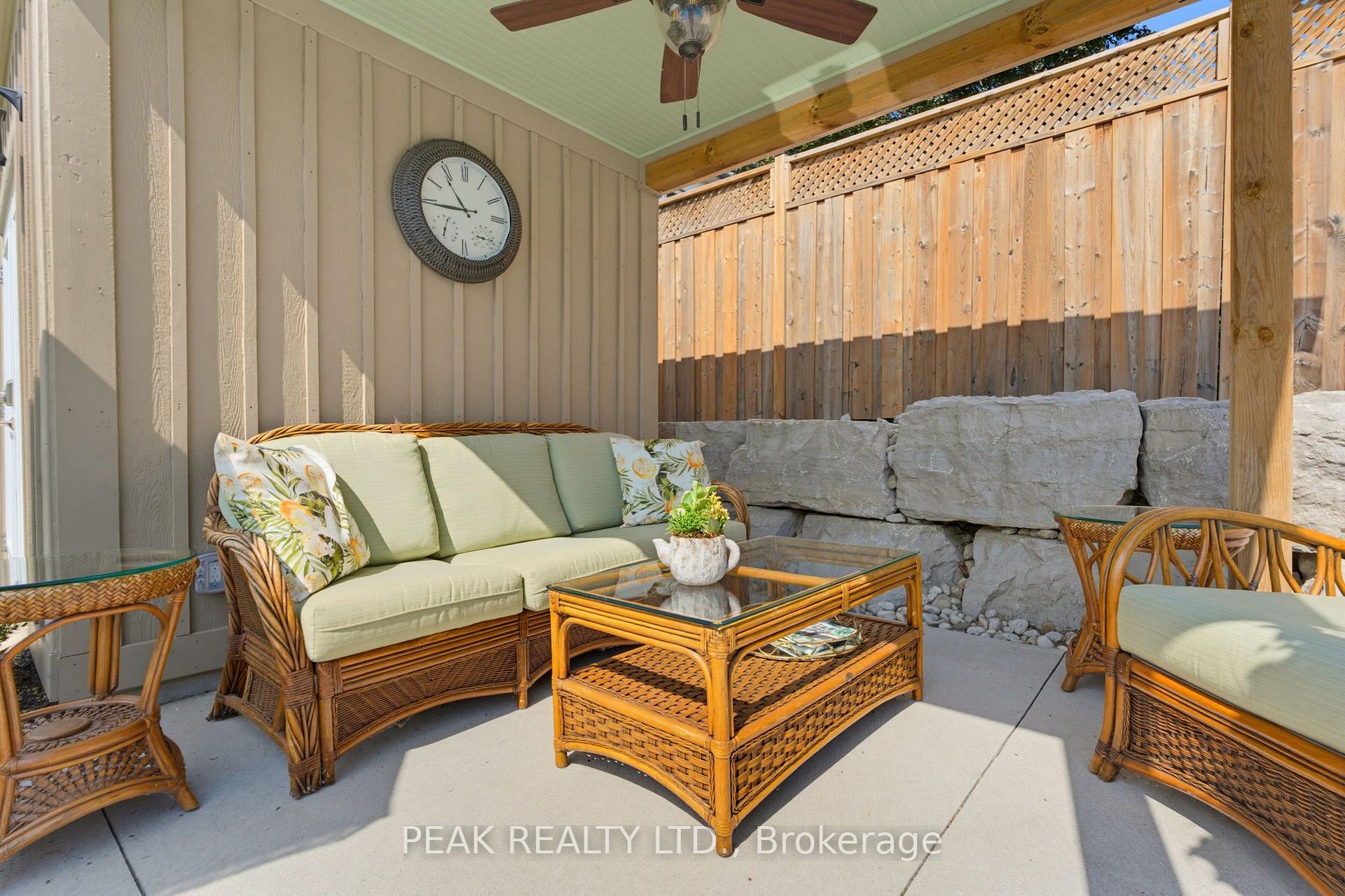 Photo 10 of 41 Banfield Street, Brant, Paris — HOMEH
