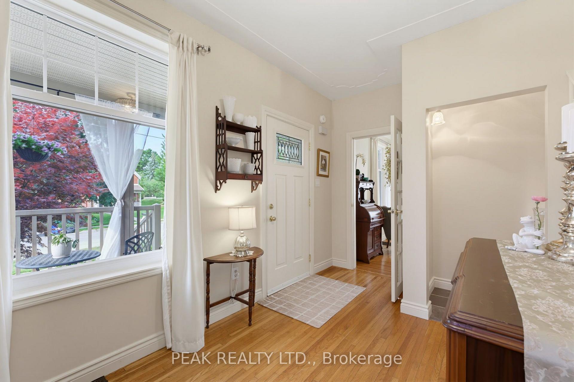 Photo 14 of 41 Banfield Street, Brant, Paris — HOMEH