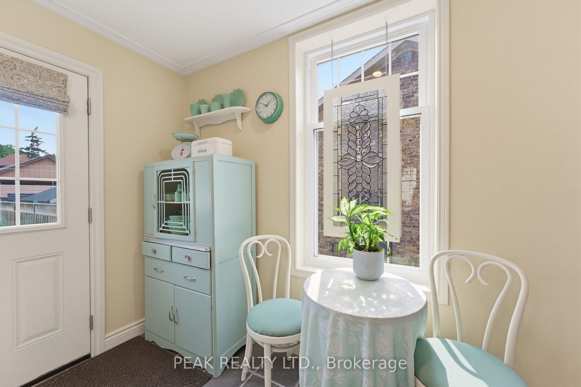 Photo 19 of 41 Banfield Street, Brant, Paris — HOMEH